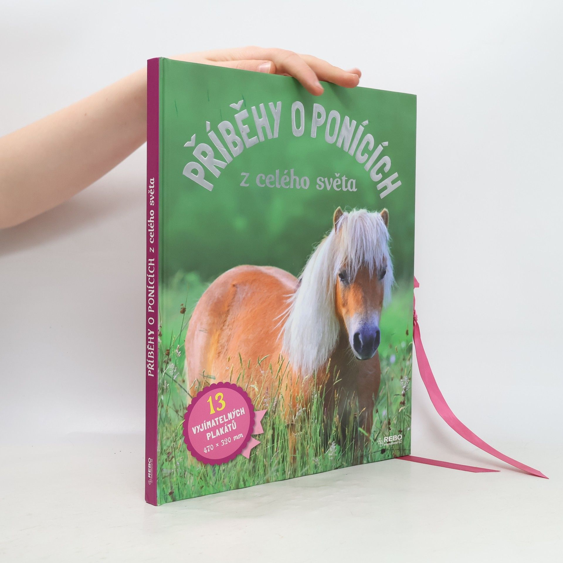 Christelle Huet-Gomez Příběhy o ponících z celého světa