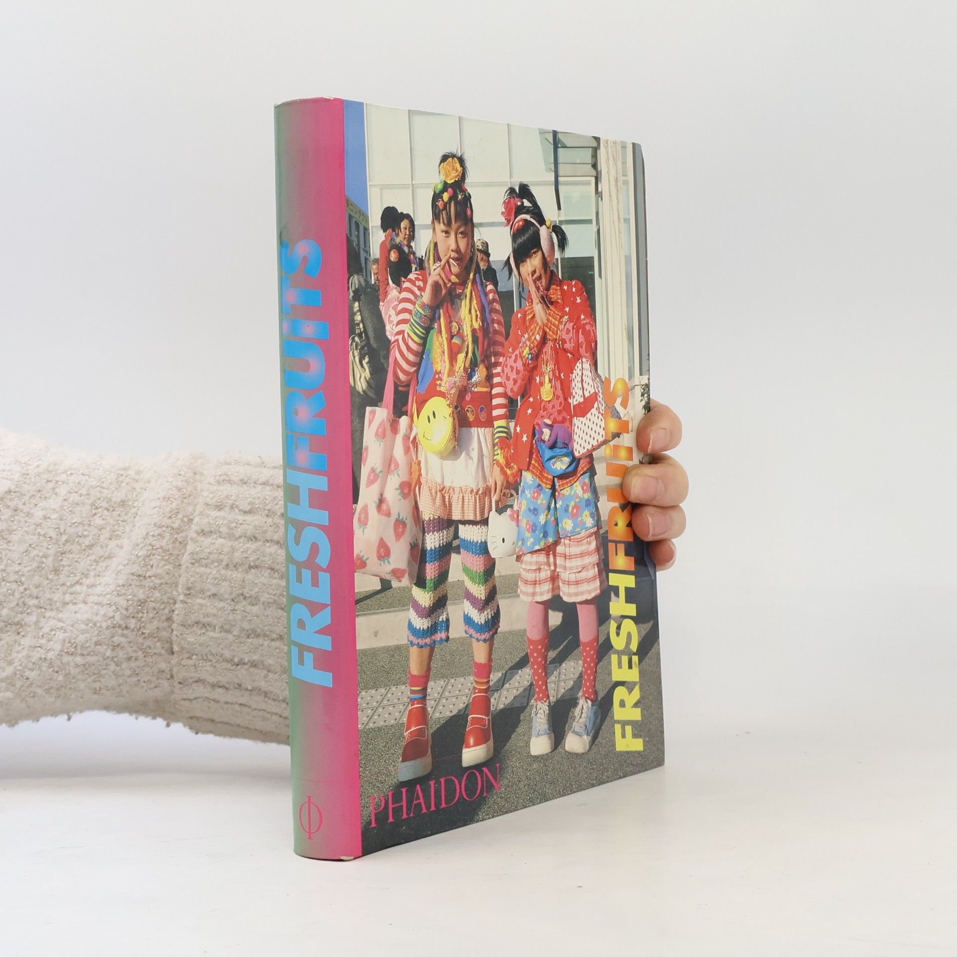 Shoichi Aoki Fresh fruits