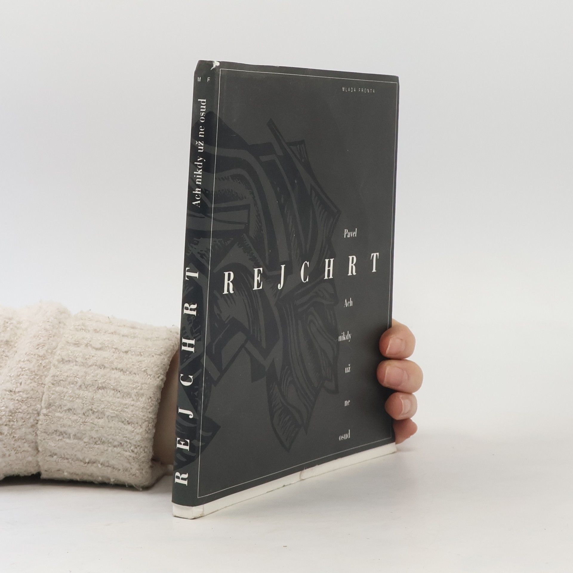 Ach nikdy už ne osud