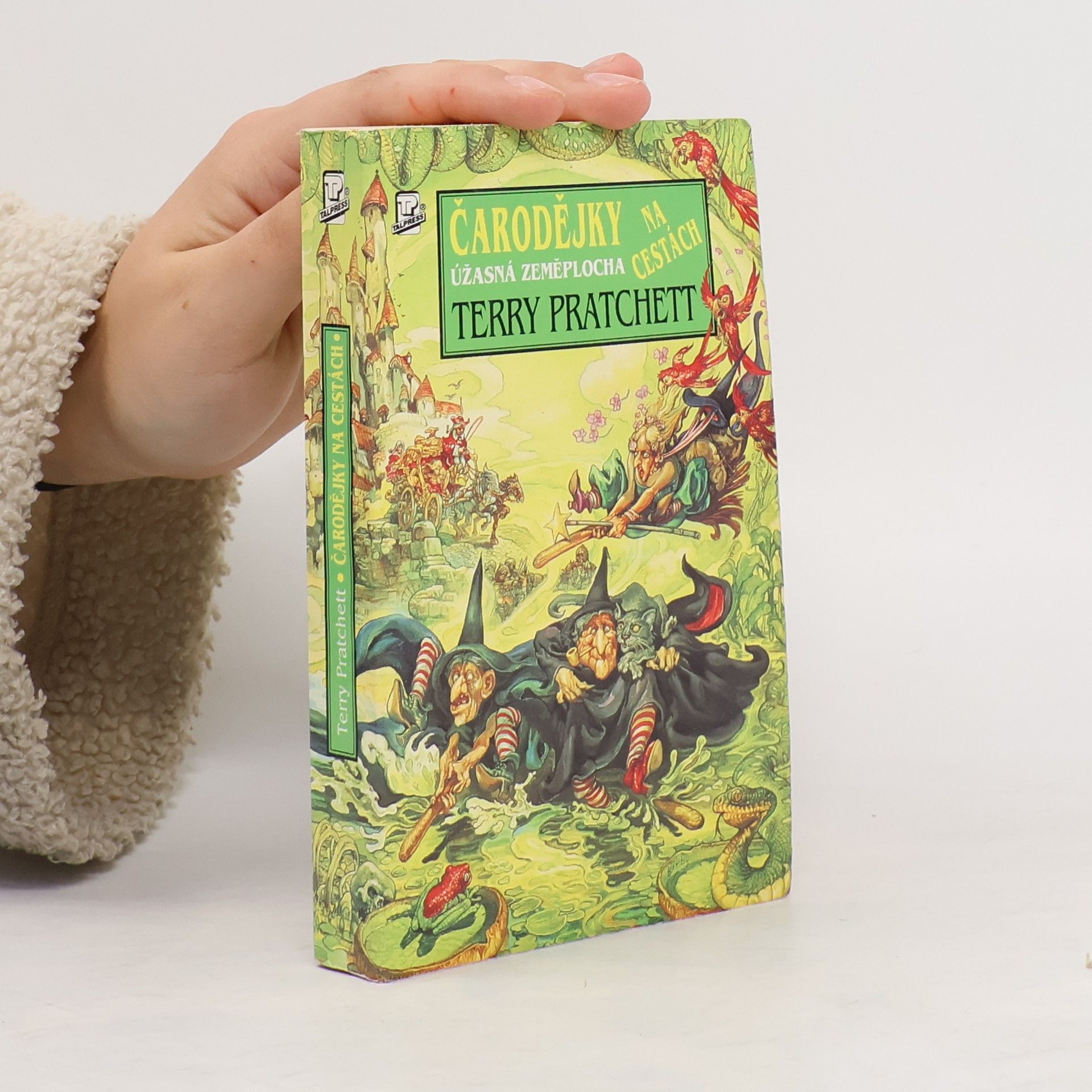 Terry Pratchett Čarodějky na cestách