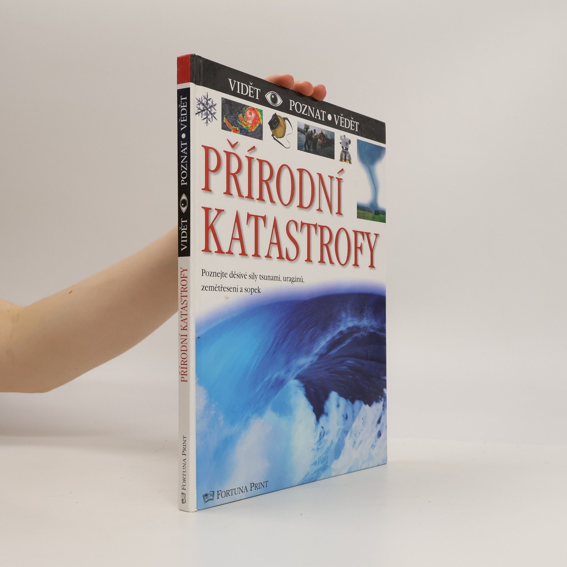 Claire Watts Přírodní katastrofy