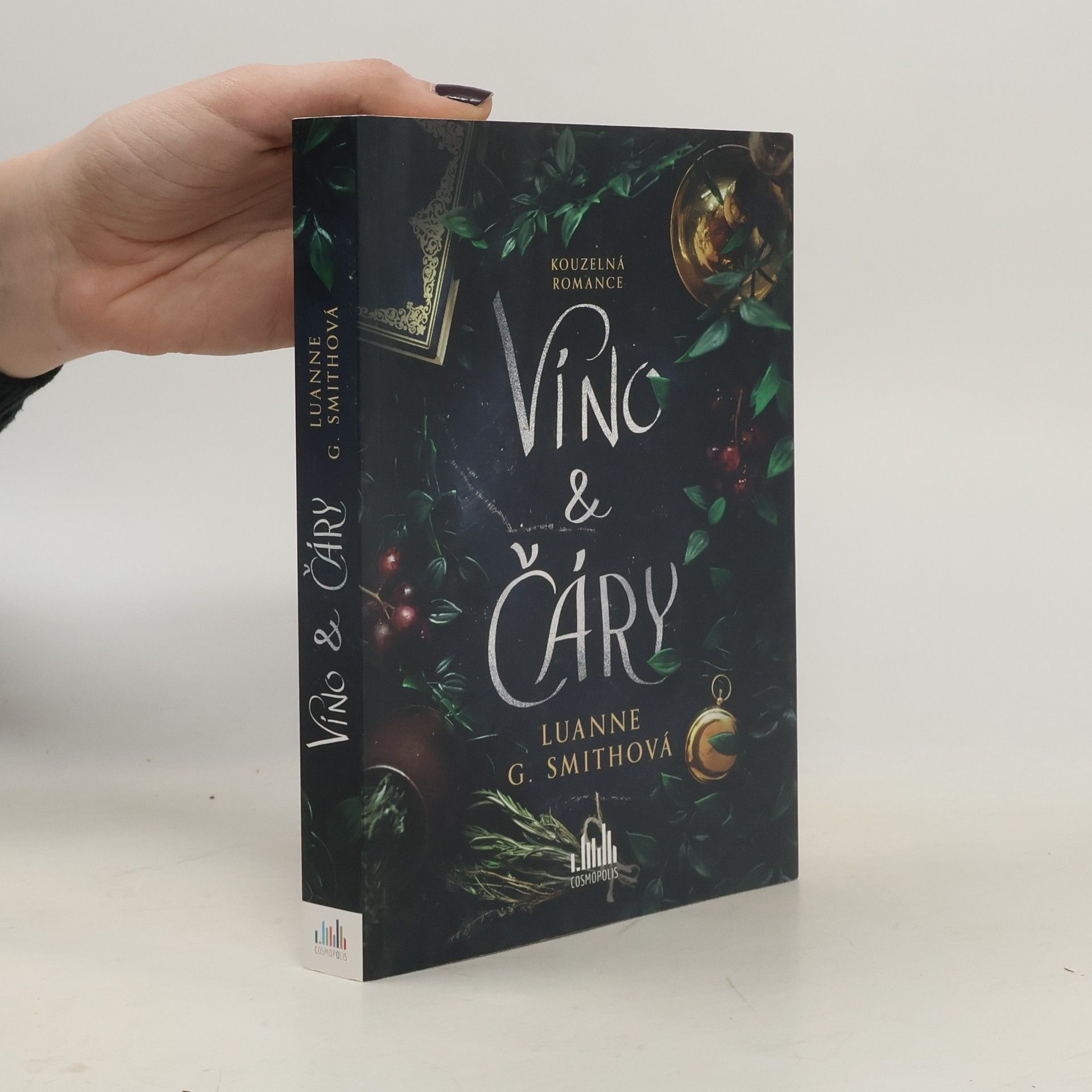 Luanne G. Smith Víno & čáry