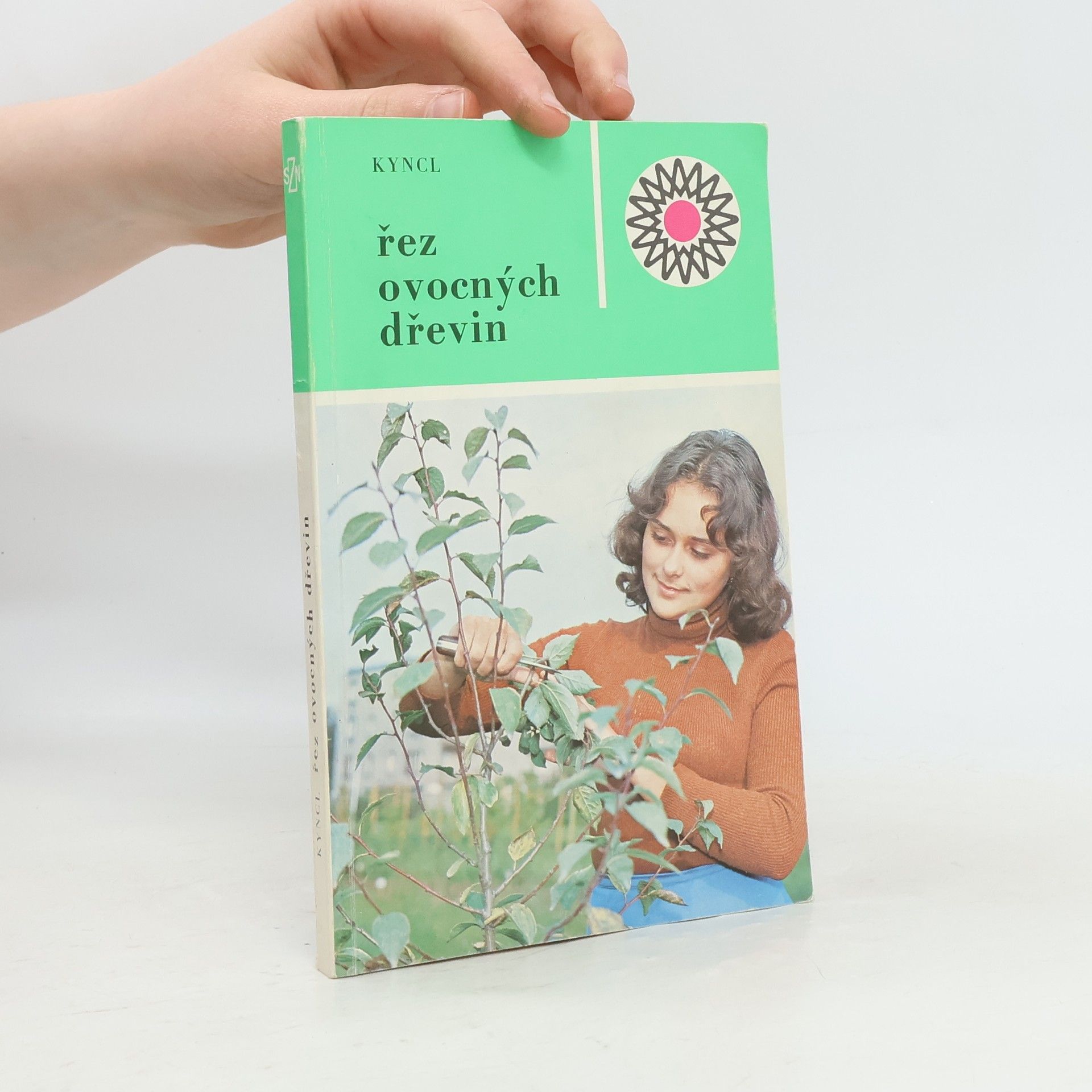 František Kyncl Řez ovocných dřevin