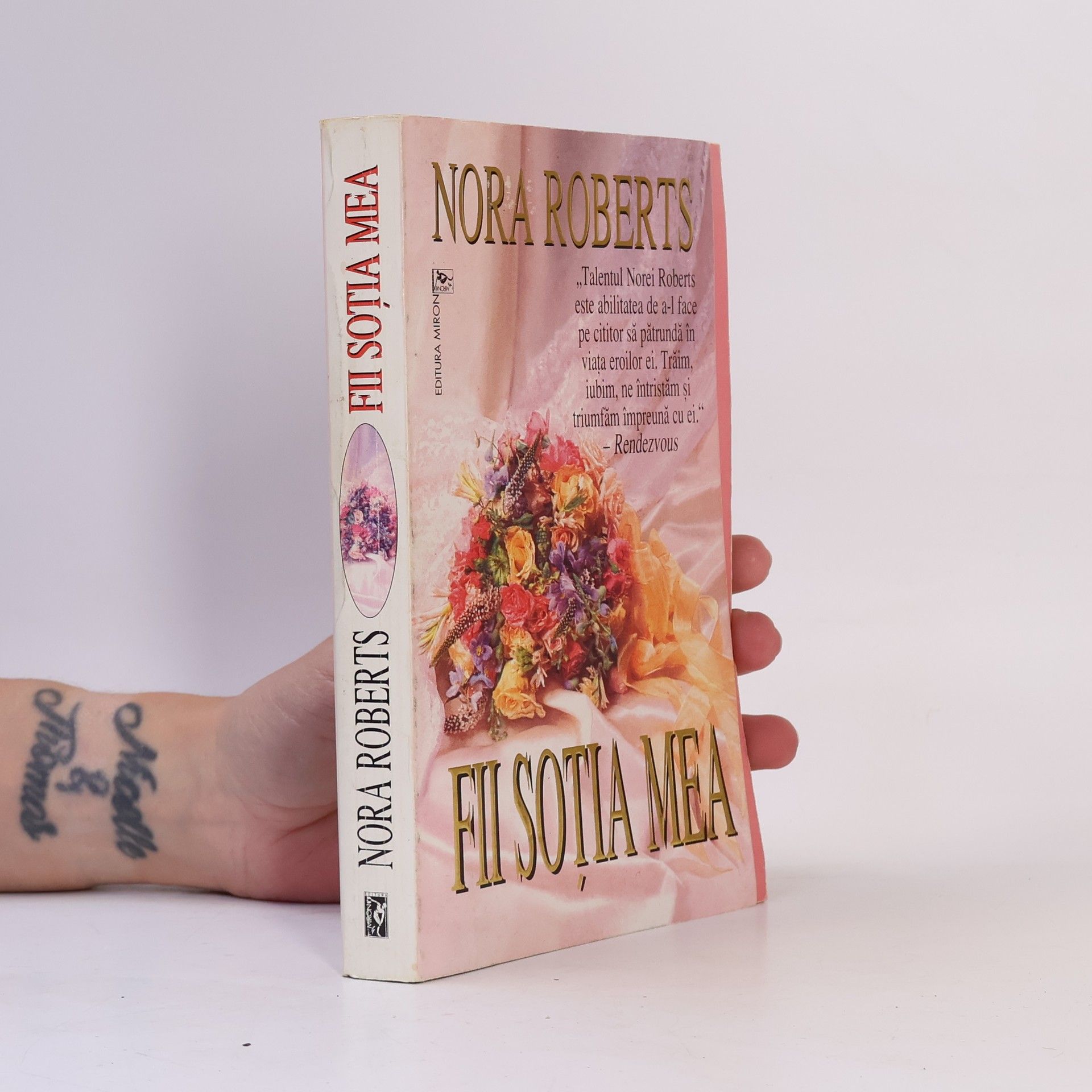 Nora Roberts Fii soția mea
