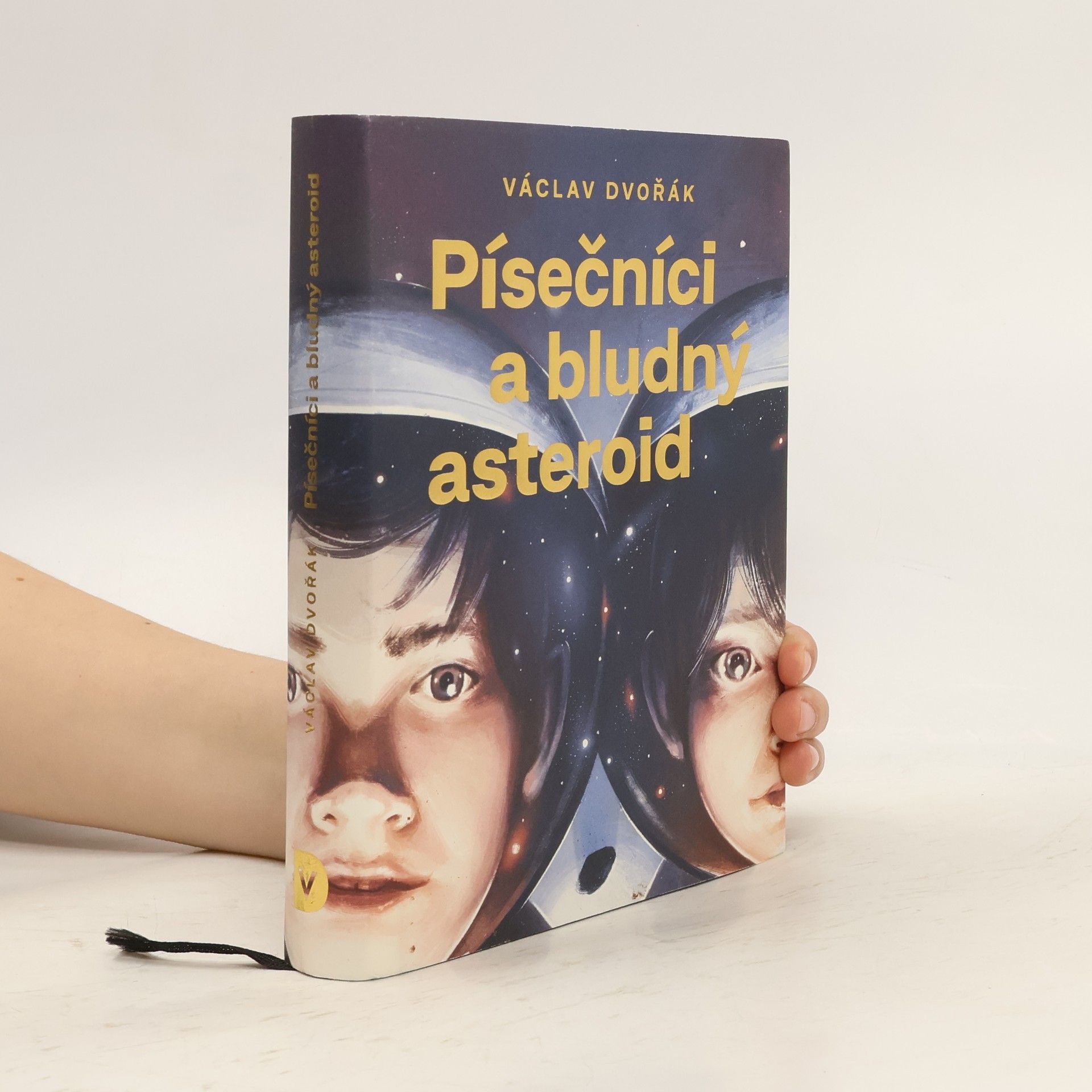 Václav Dvořák Písečníci a bludný asteroid
