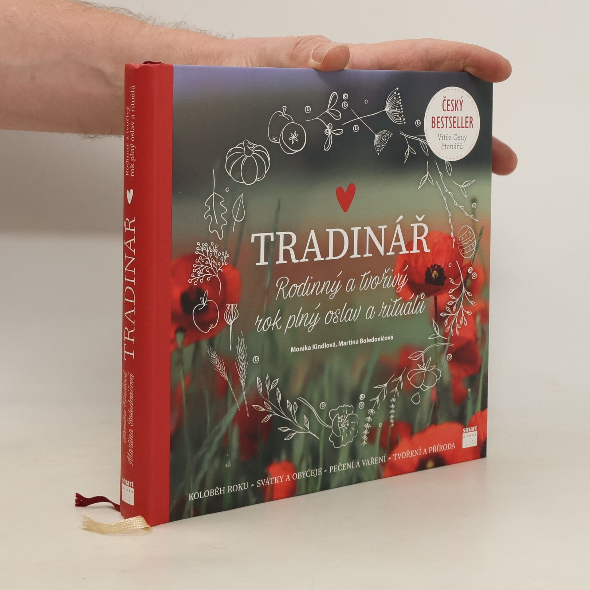 Monika Kindlová Tradinář. Rodinný a tvořivý rok plný oslav a rituálů