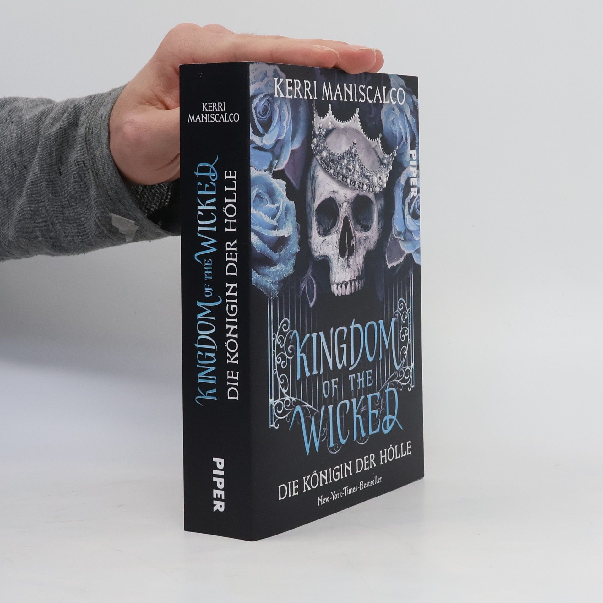 Kerri Maniscalco Kingdom of the Wicked