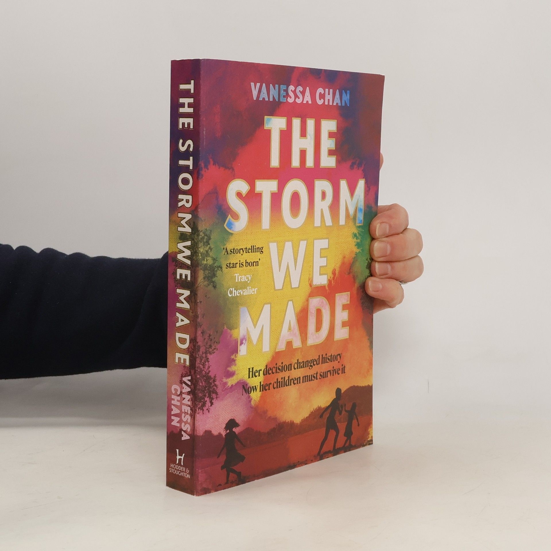 The Storm We Made: The spellbinding WW2 sweeping book club novel ´One of the most powerful debuts I´ve ever read´ Tracy Chevalier