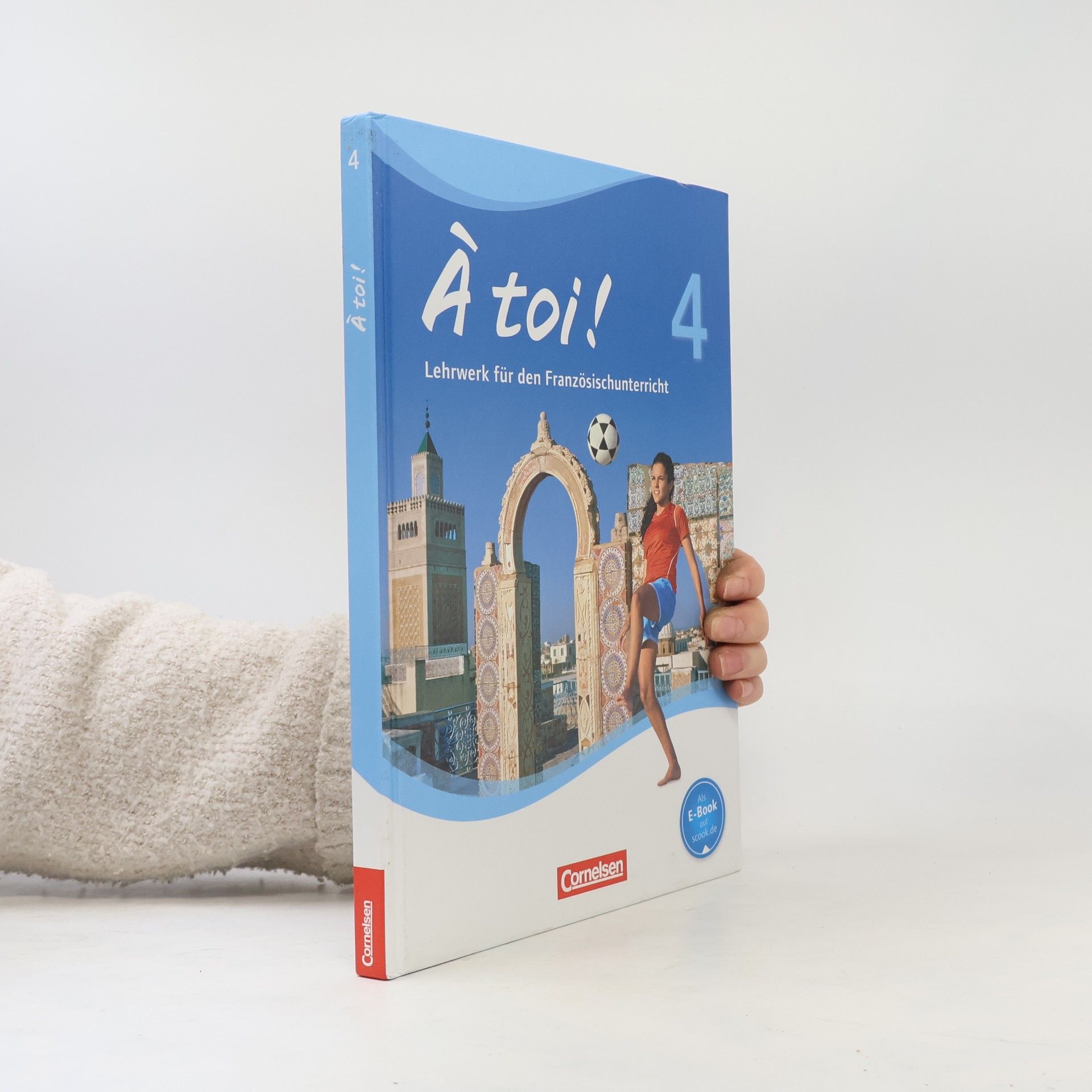 Autorenkollektiv À toi! 4