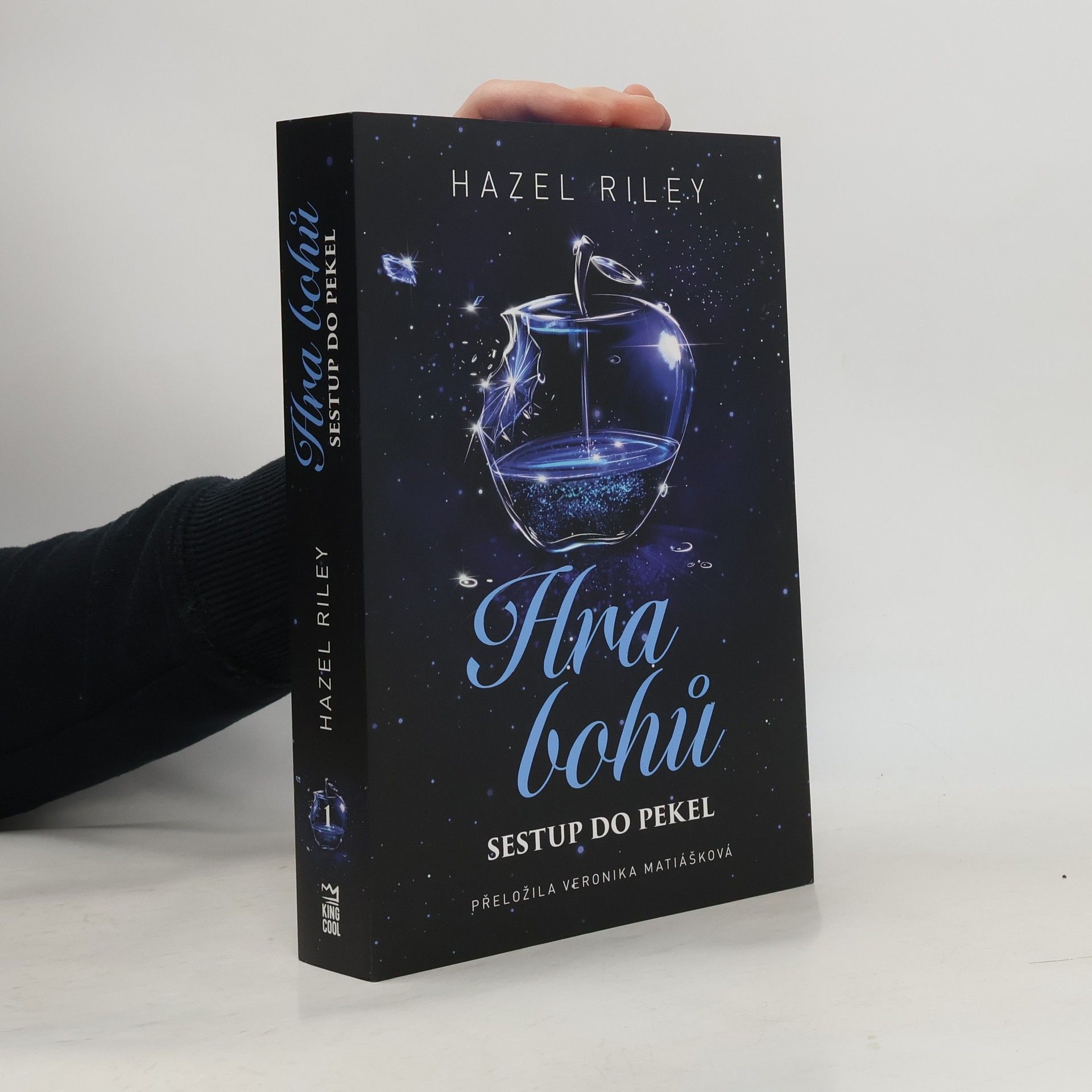 Hazel Riley Hra bohů