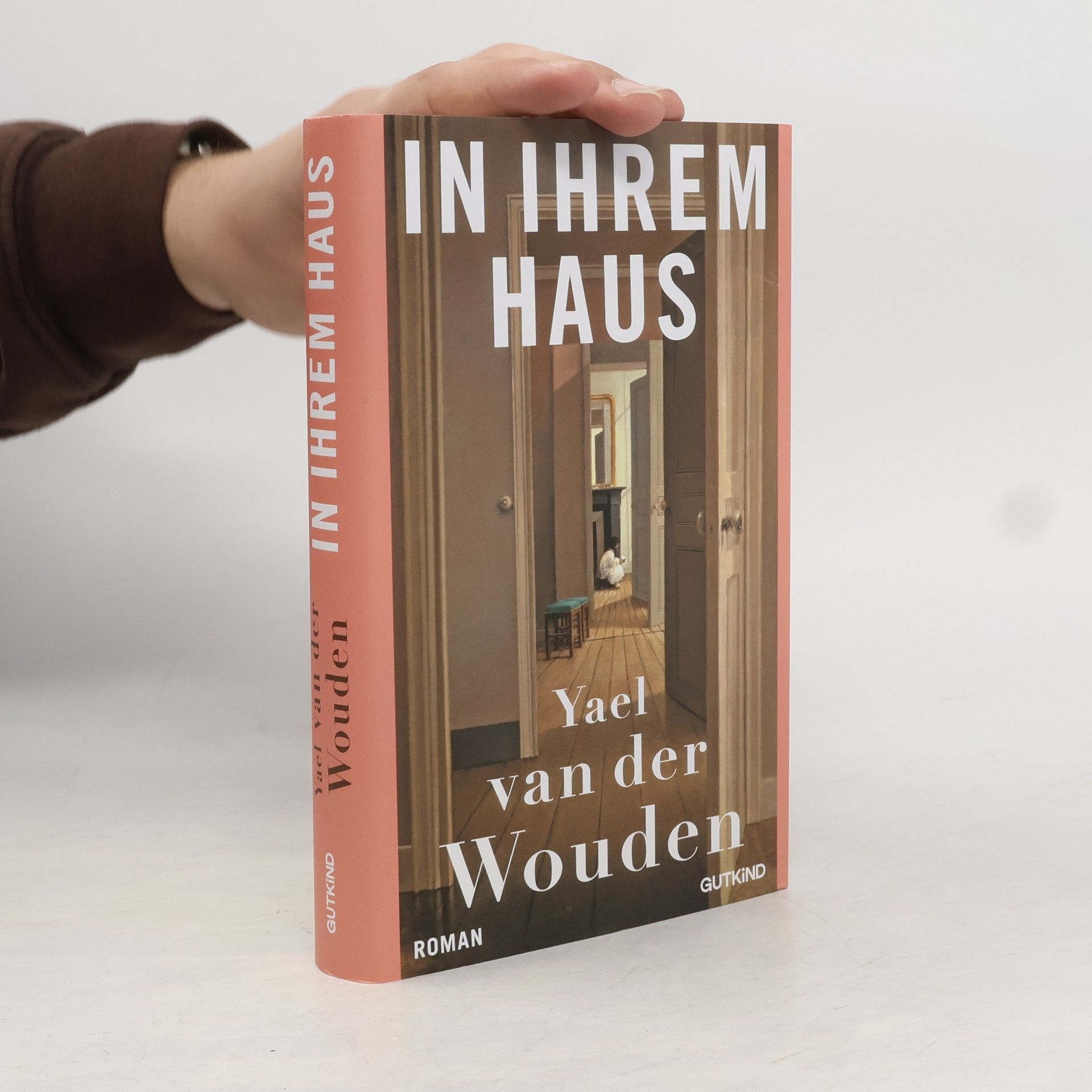 Yael van der Wouden In ihrem Haus