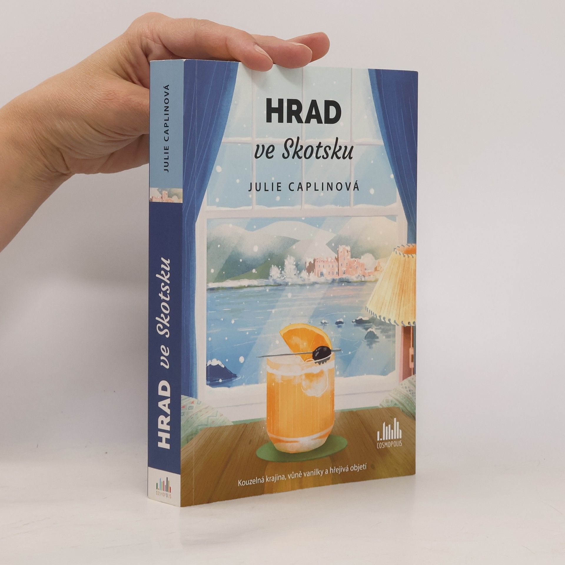 Julie Caplinová Hrad ve Skotsku