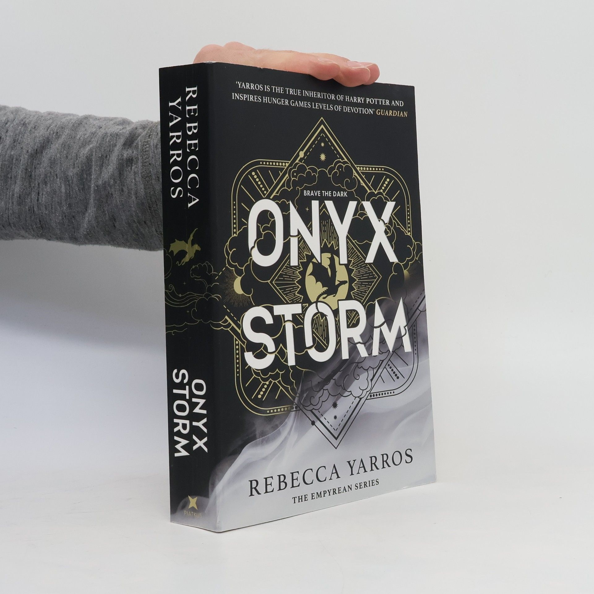 Rebecca Yarros Onyx Storm