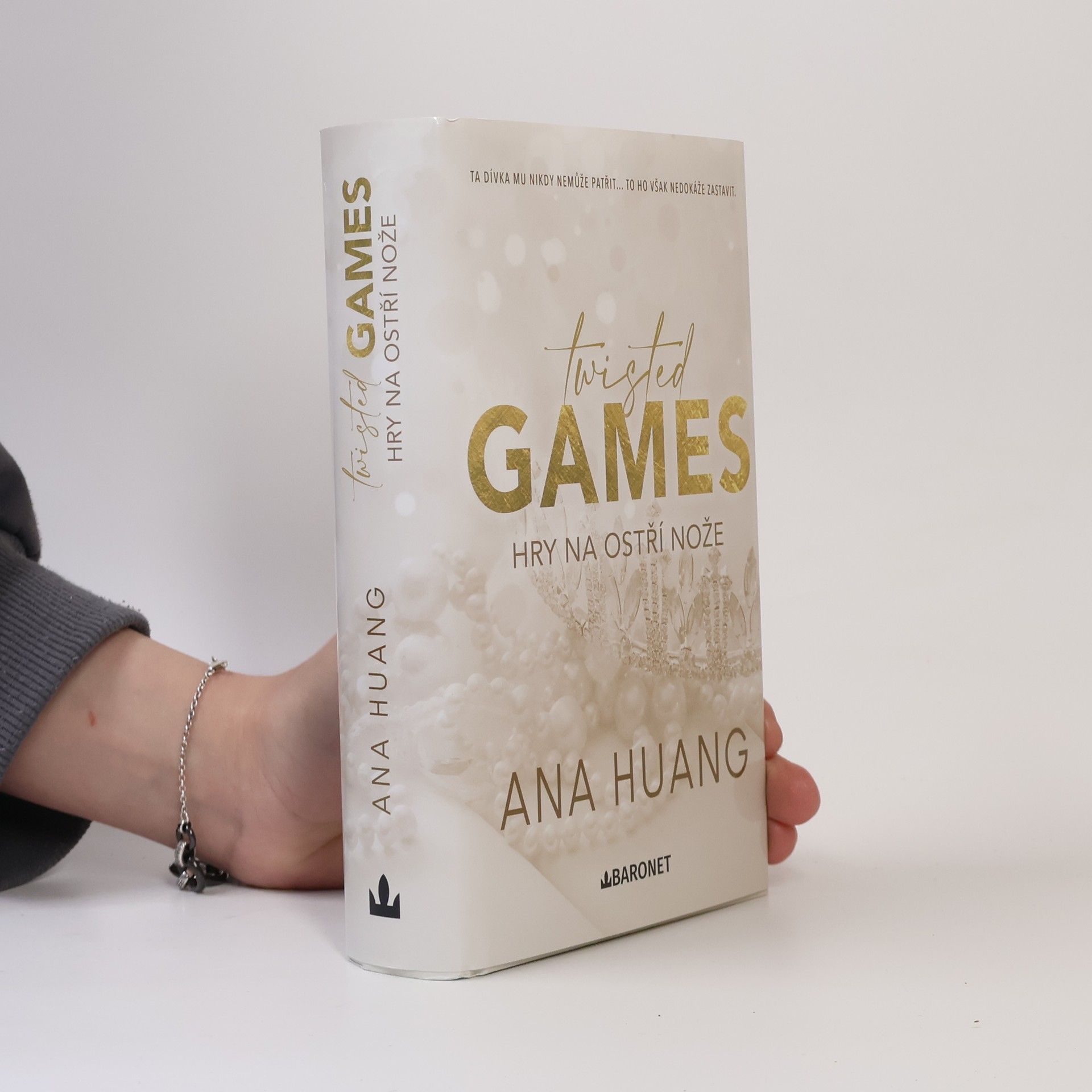 Ivana Dresia Twisted games. Hry na ostří nože