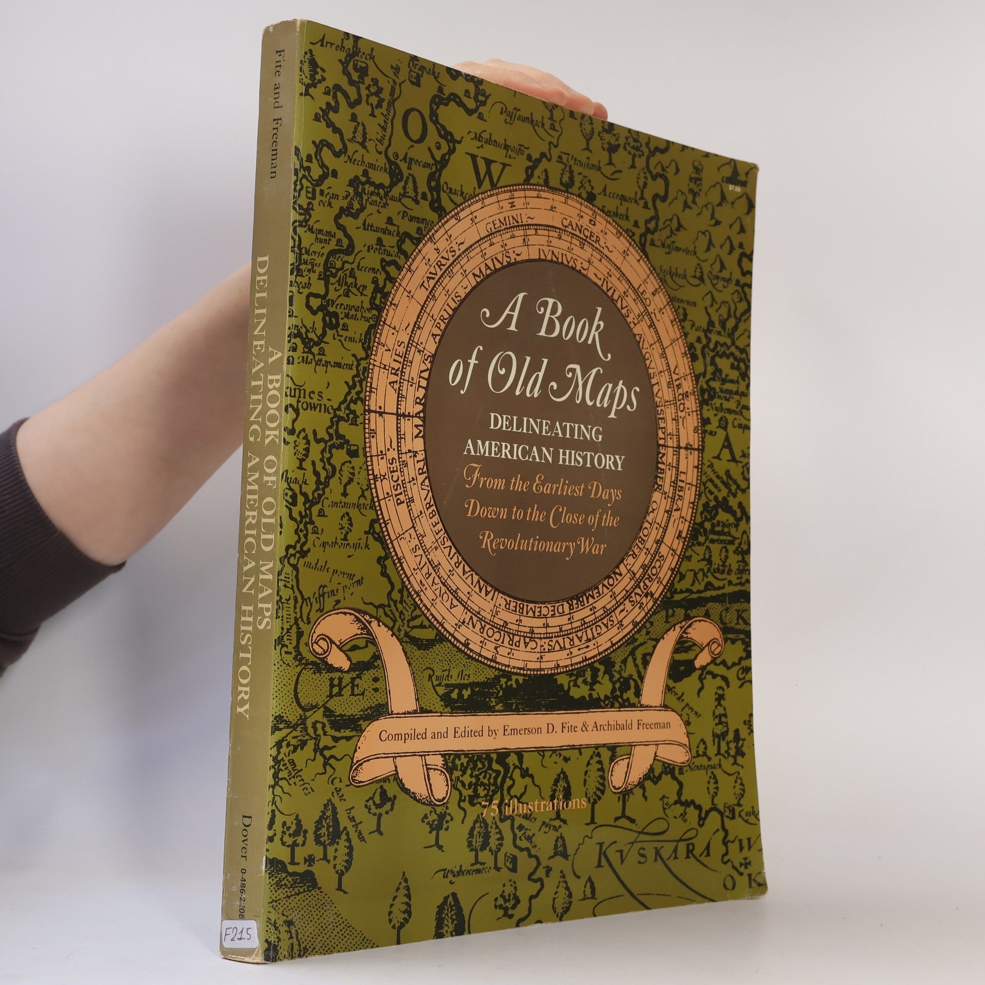 Collectif d'auteurs A Book of Old Maps