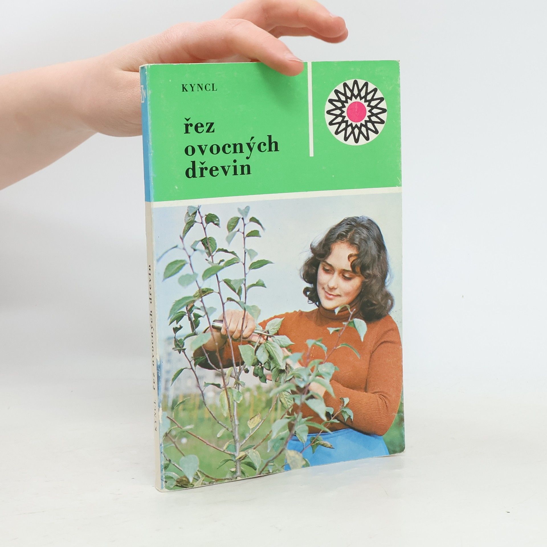 František Kyncl Řez ovocných dřevin