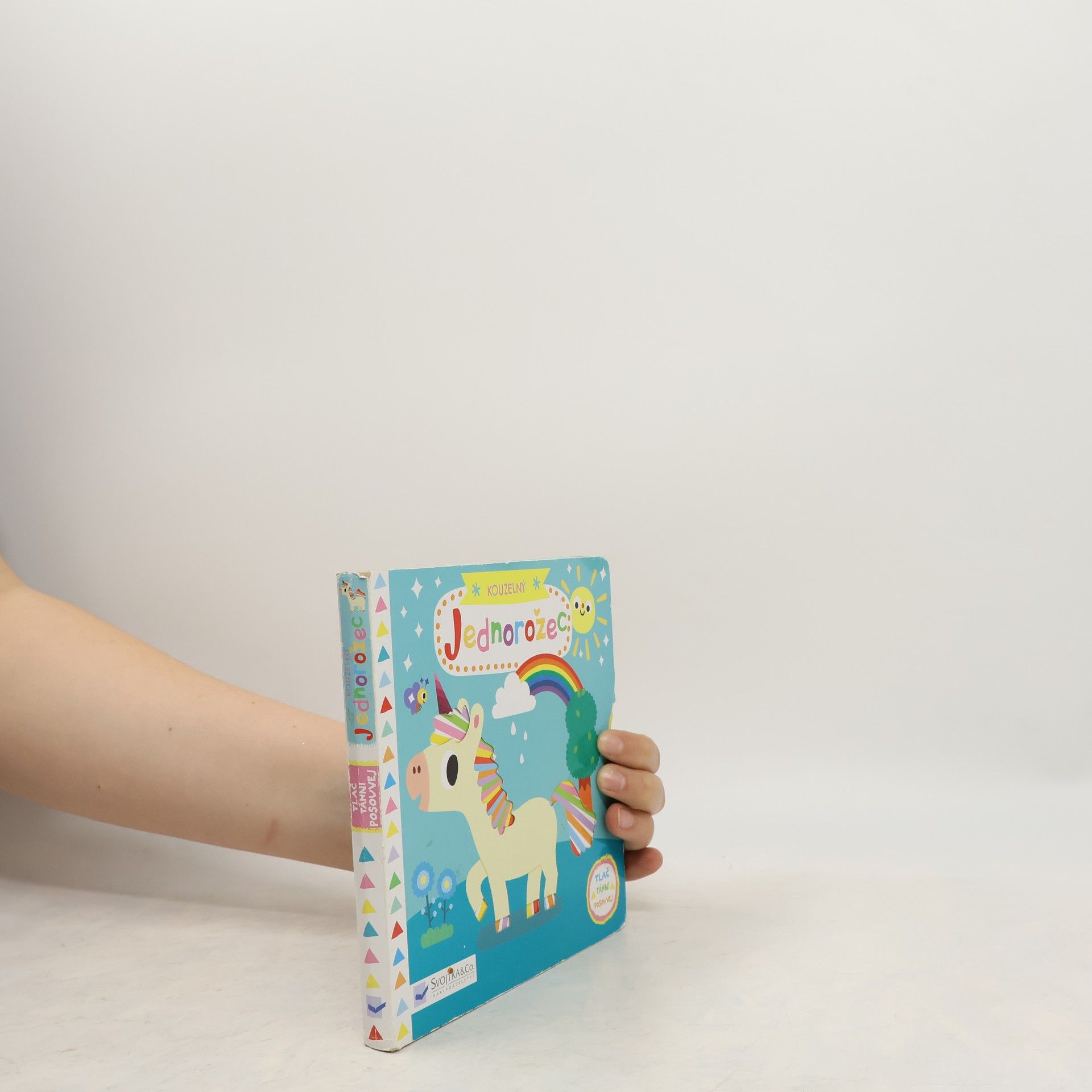 Yujin Shin Kouzelný jednorožec