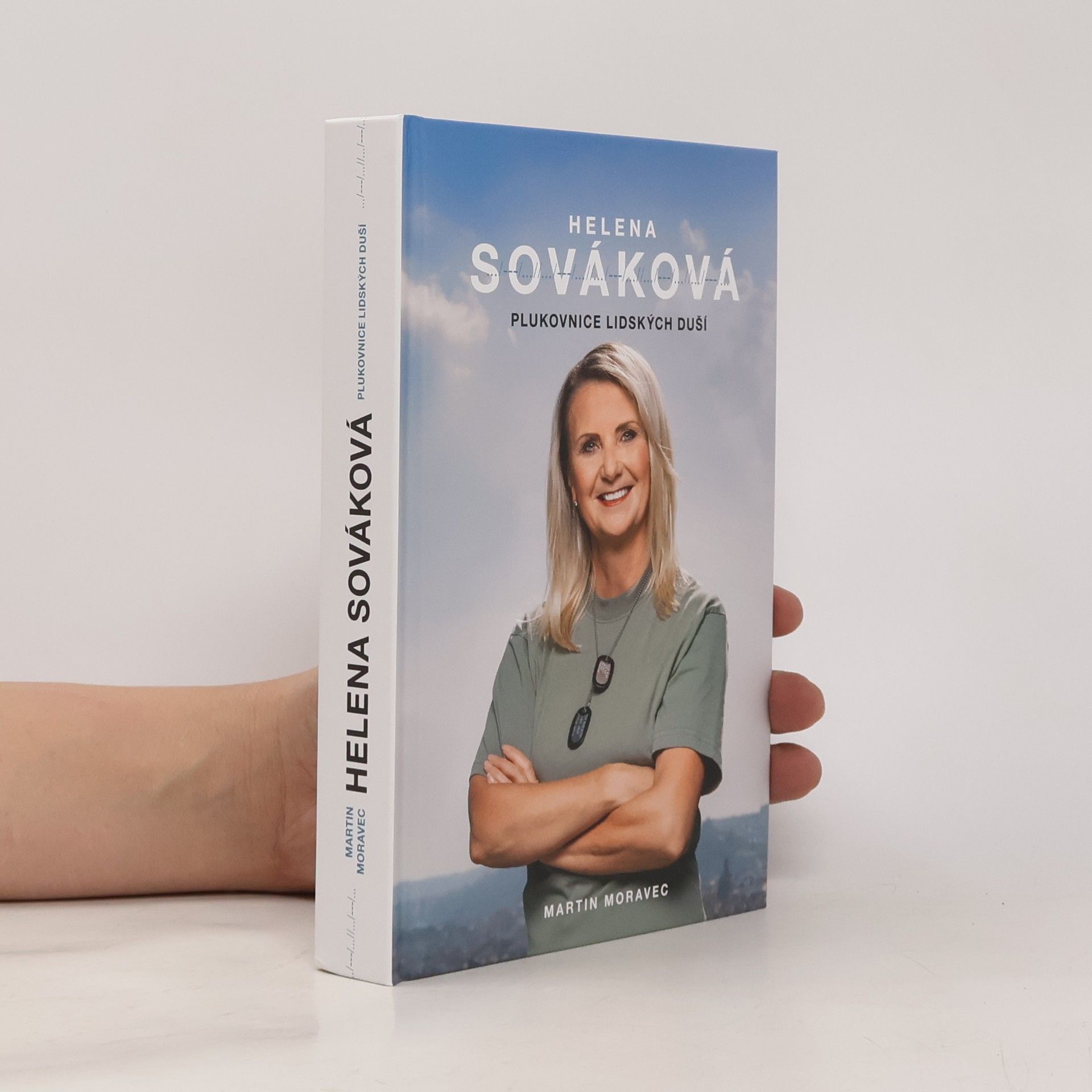 Martin Moravec Helena Sováková: Plukovnice lidských duší