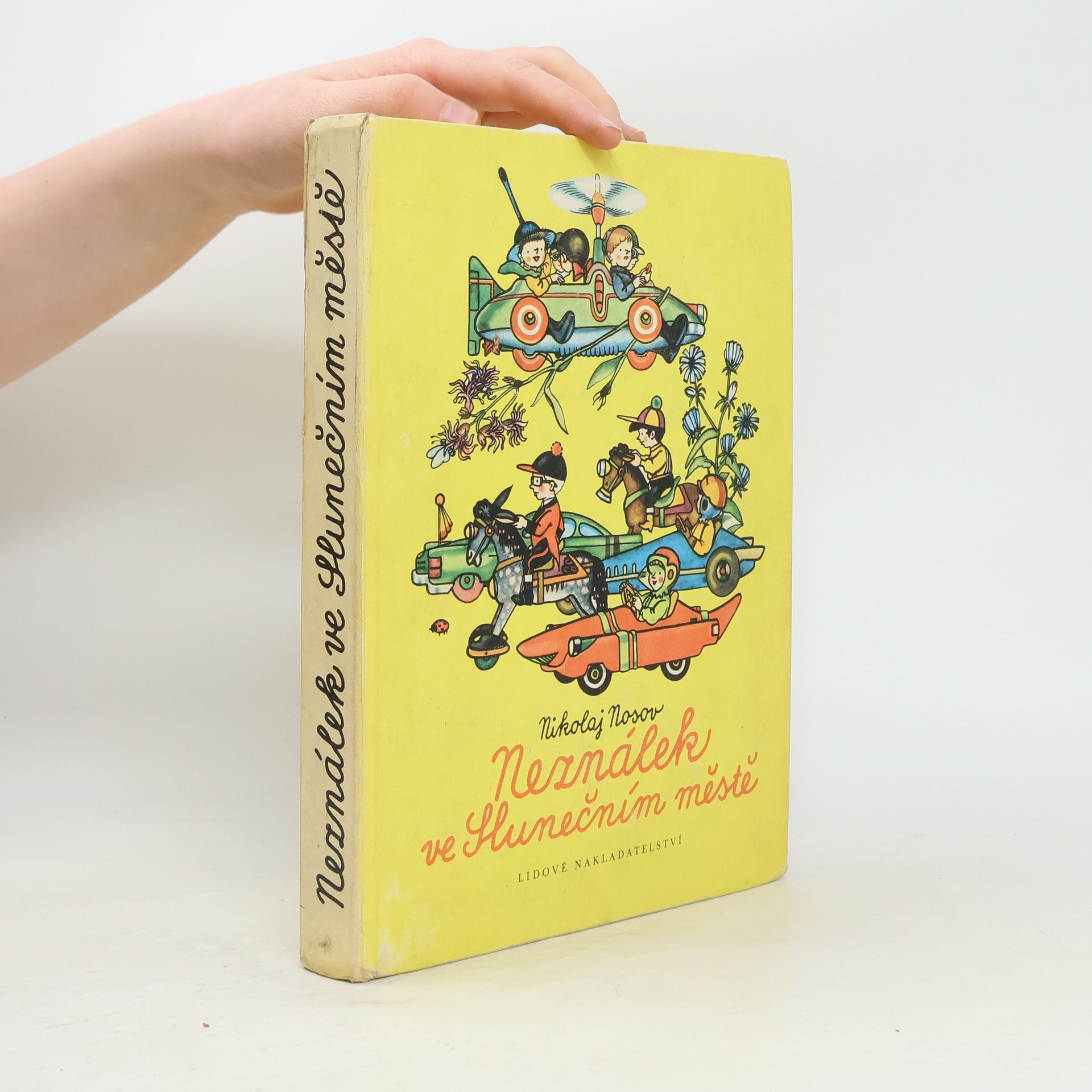 Nikolaj Nikolajevič Nosov Neználek ve slunečním městě