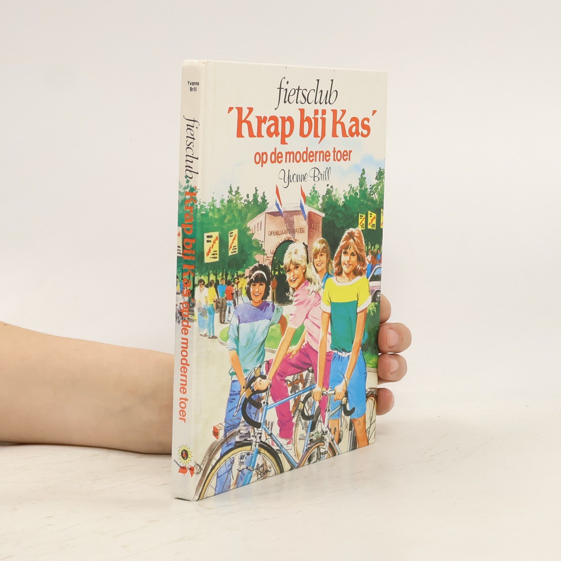 Yvonne Brill Fietsclub "Krap bij kas" op de moderne toer