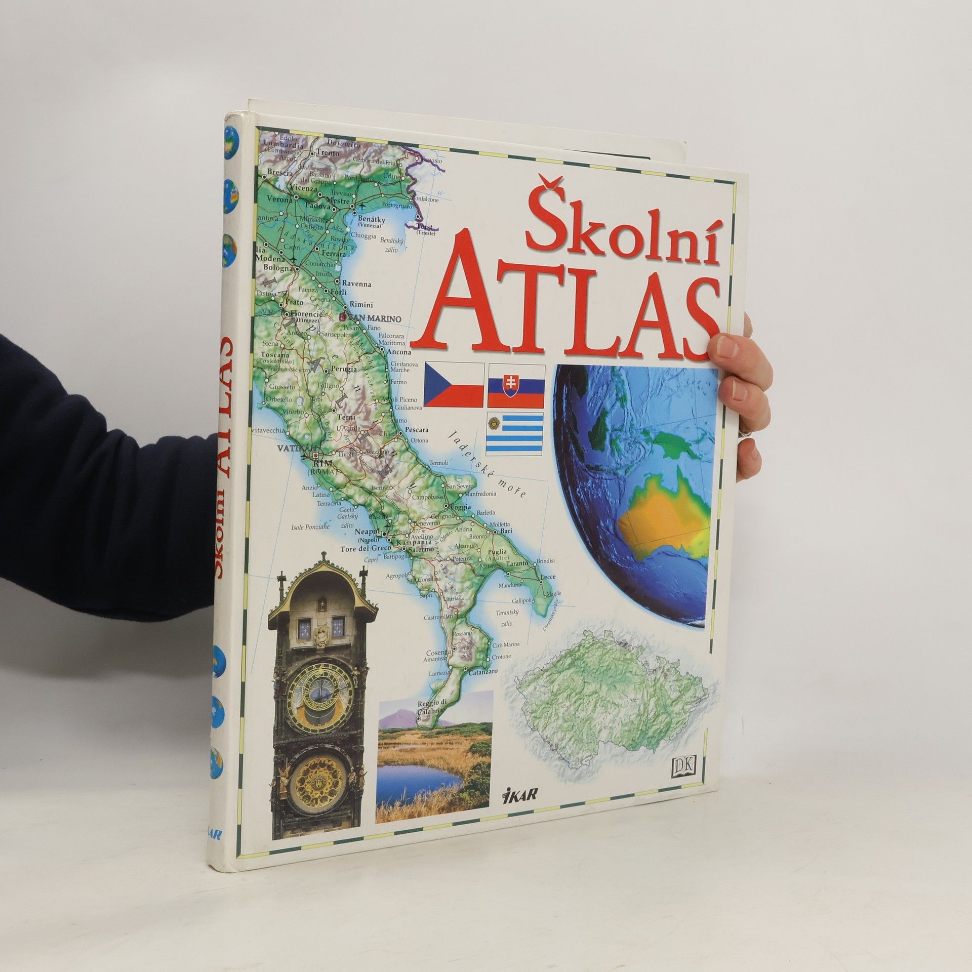 Školní atlas