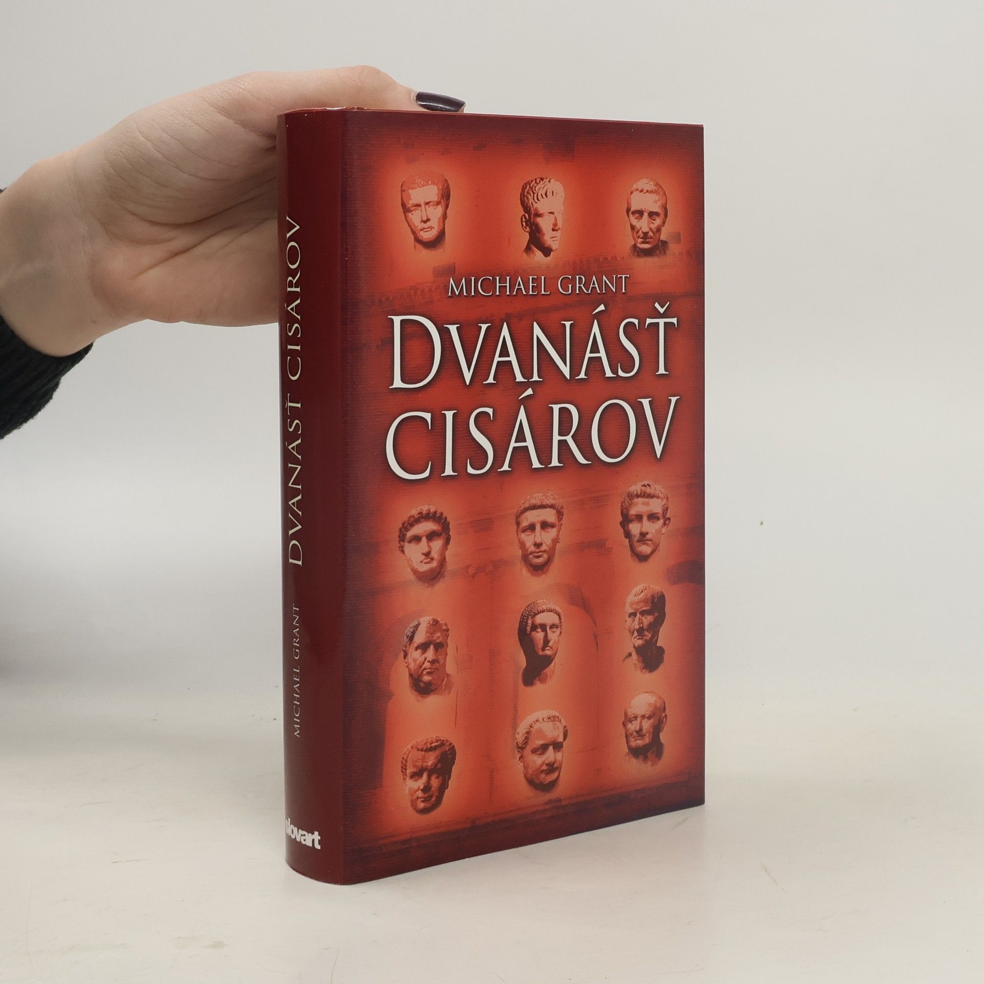 Michael Grant Dvanásť cisárov