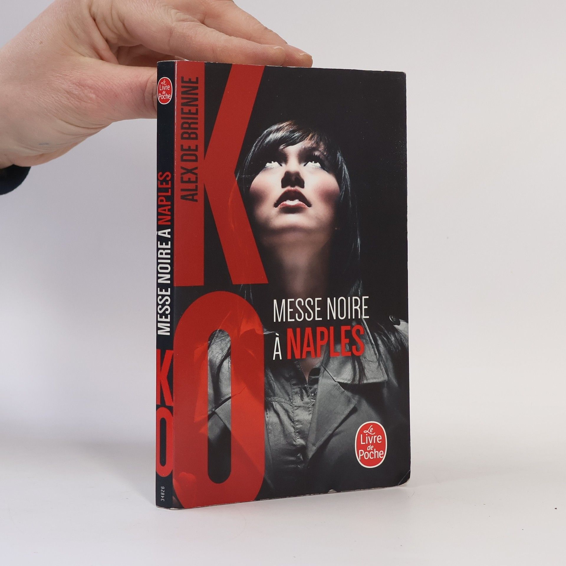 Messe noire à Naples