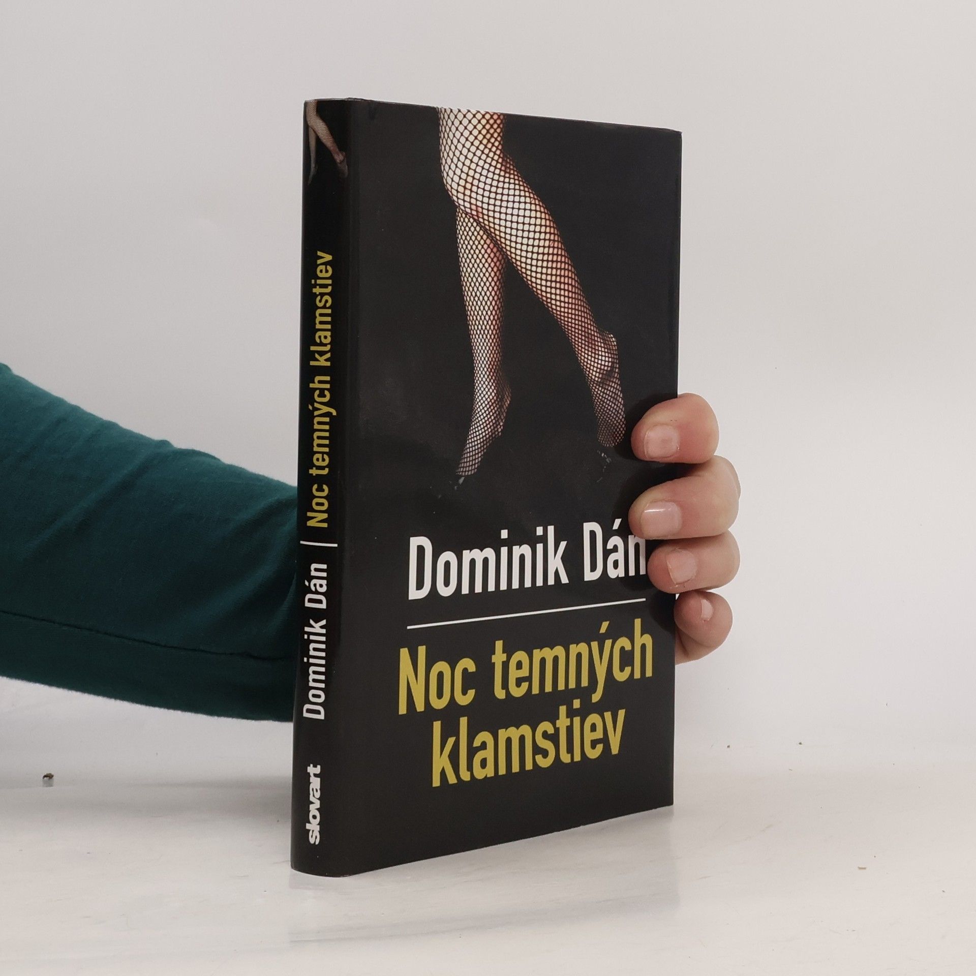 Dominik Dán Noc temných klamstiev