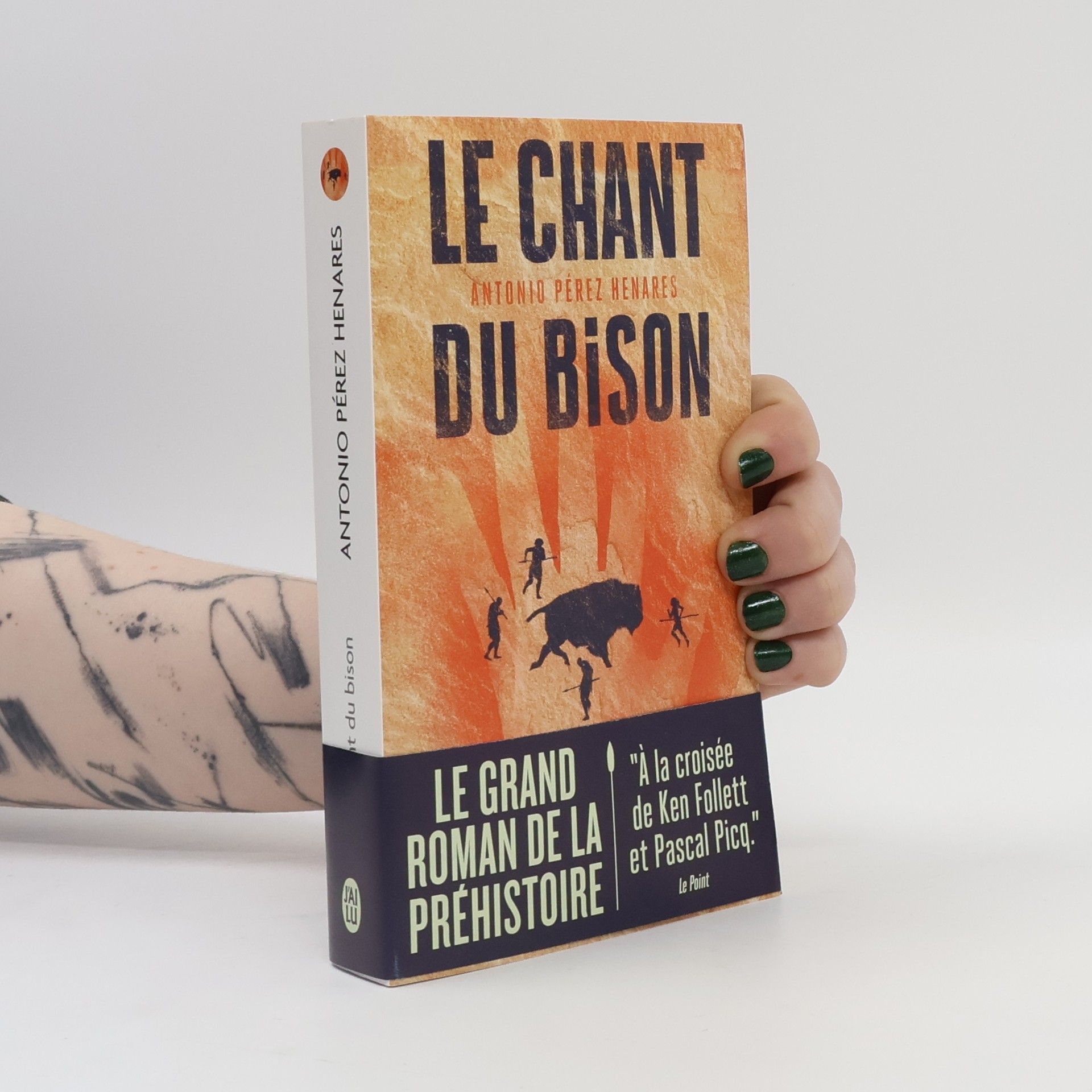 Antonio Pérez Henares Le chant du bison