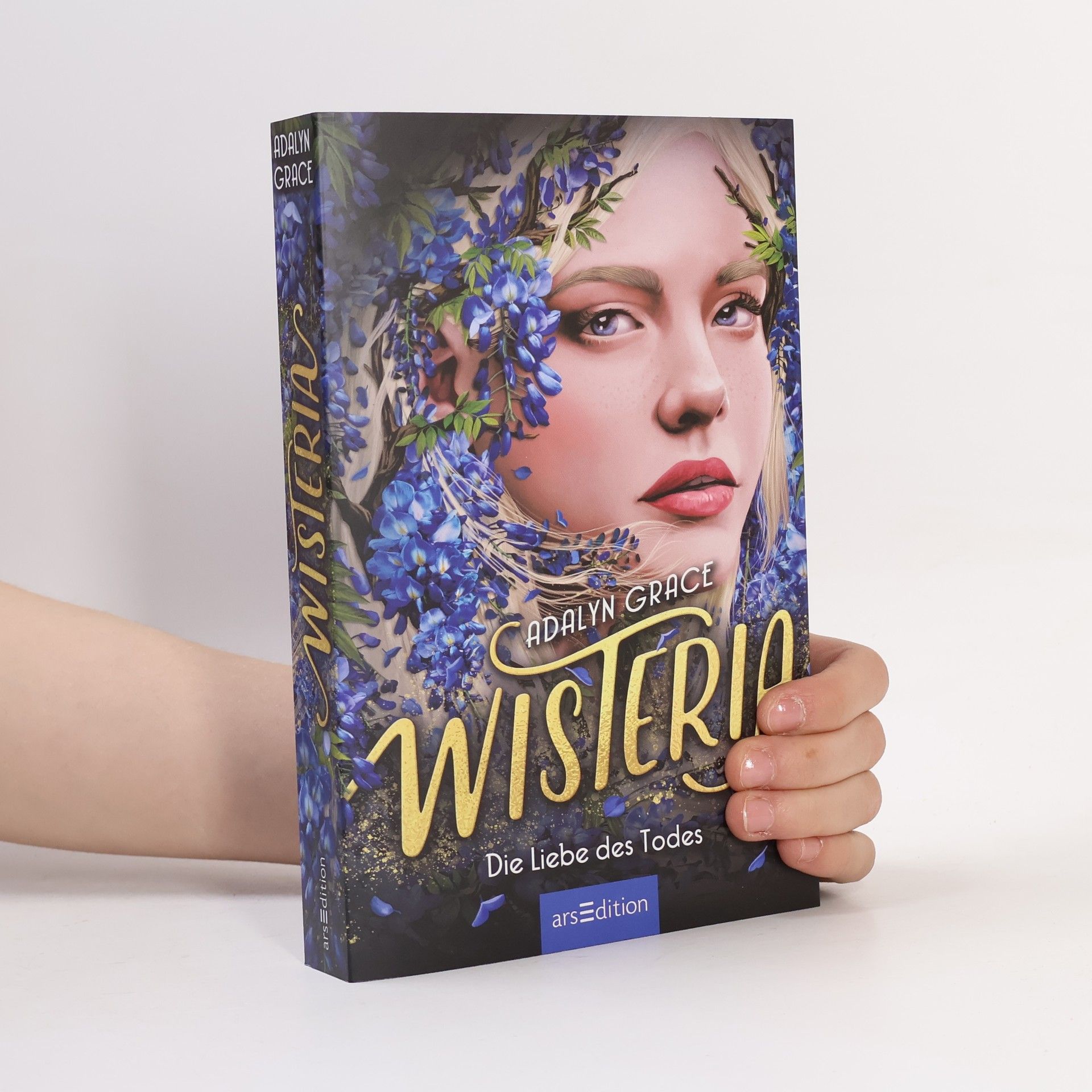 Adalyn Grace Wisteria