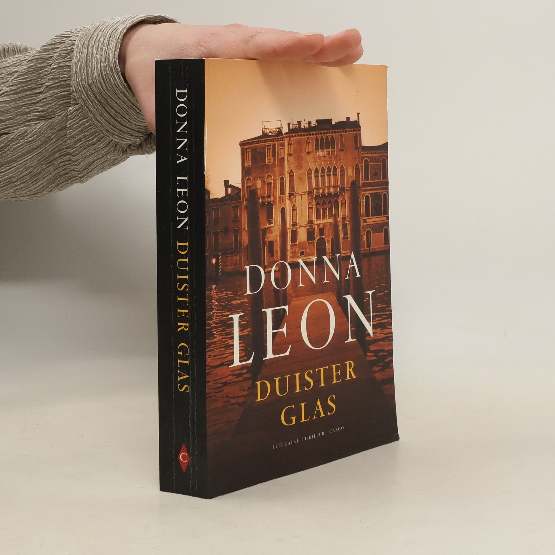 Donna Leon Duister glas