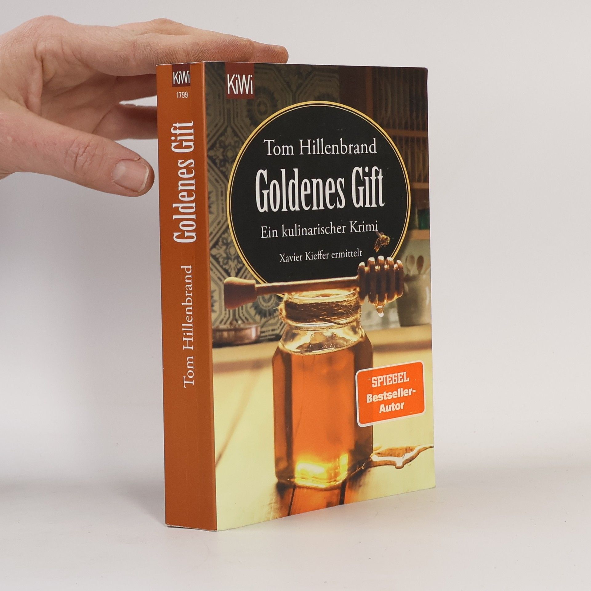 Tom Hillenbrand Goldenes Gift