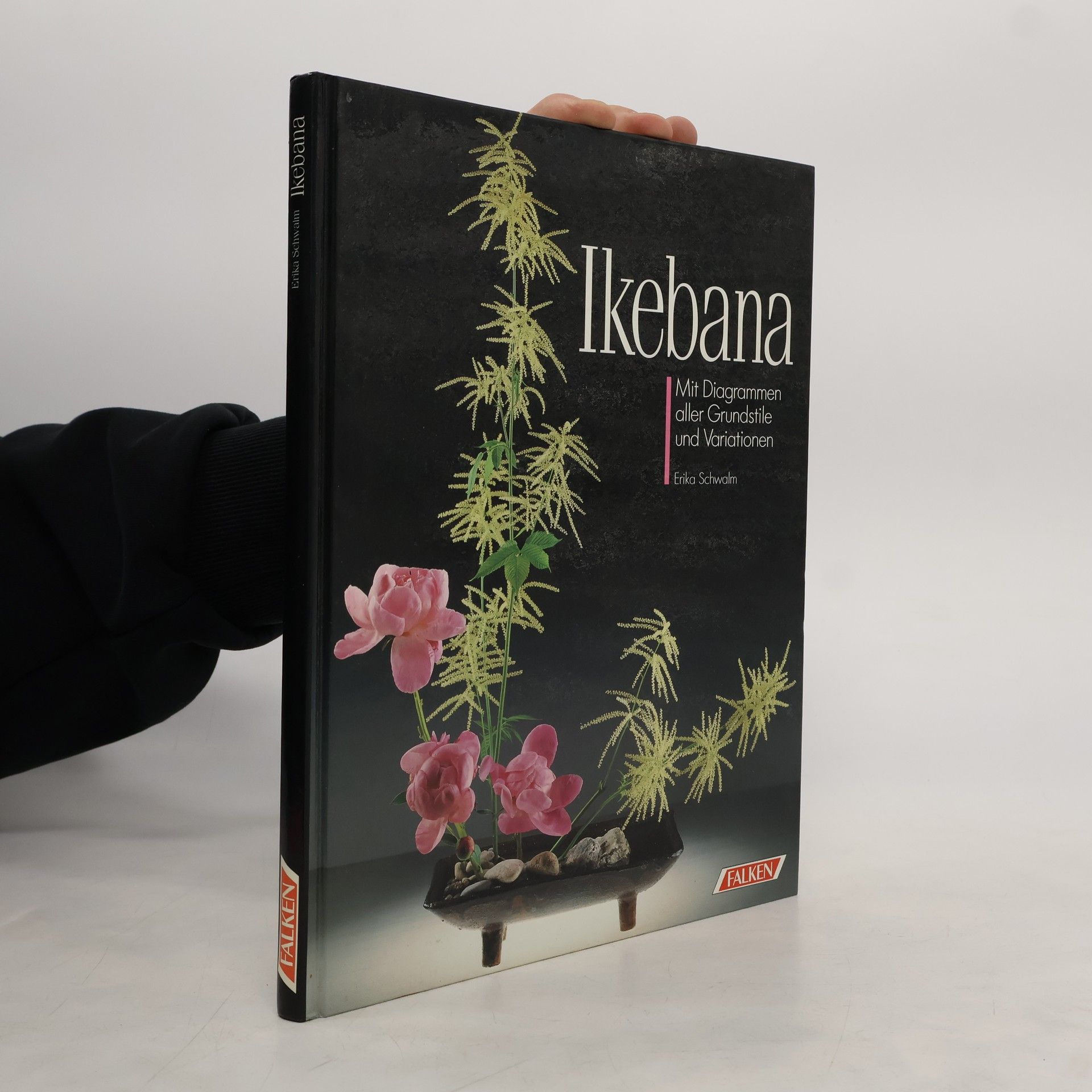 Erika Schwalm Ikebana