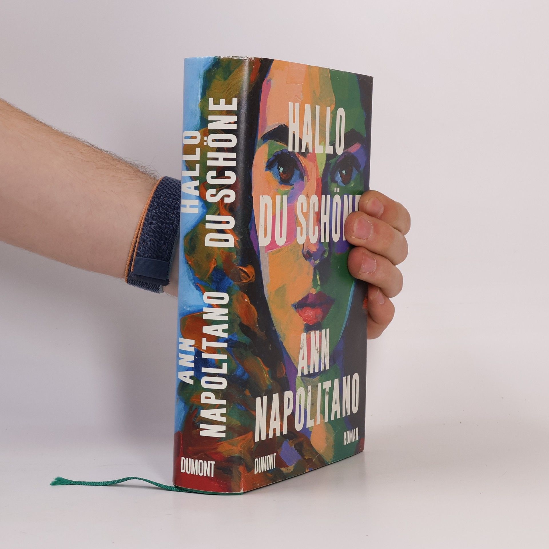 Ann Napolitano Hallo, du Schöne