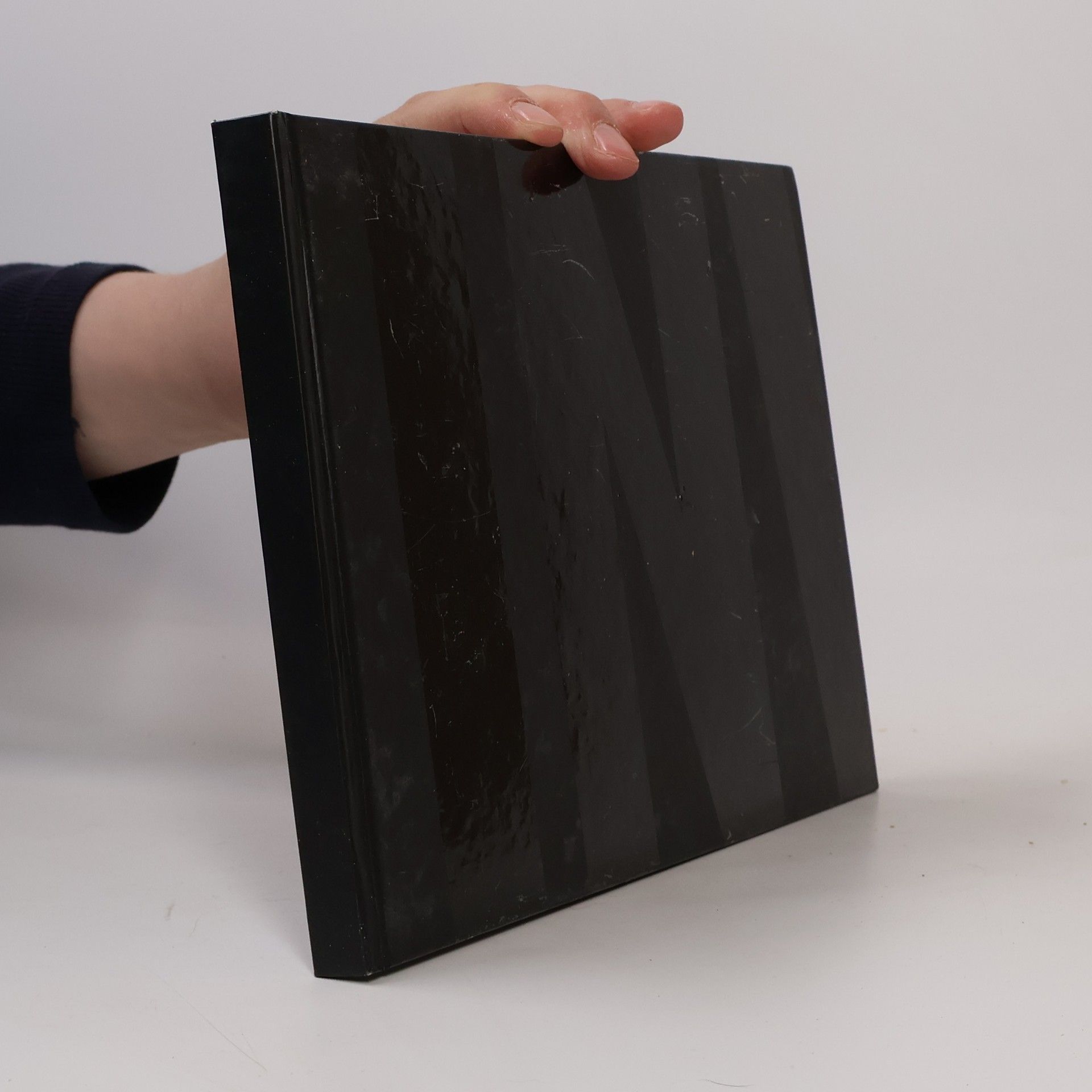 Kolektiv autorů INV./026-955. Arta contemporană românească nouă generaţie