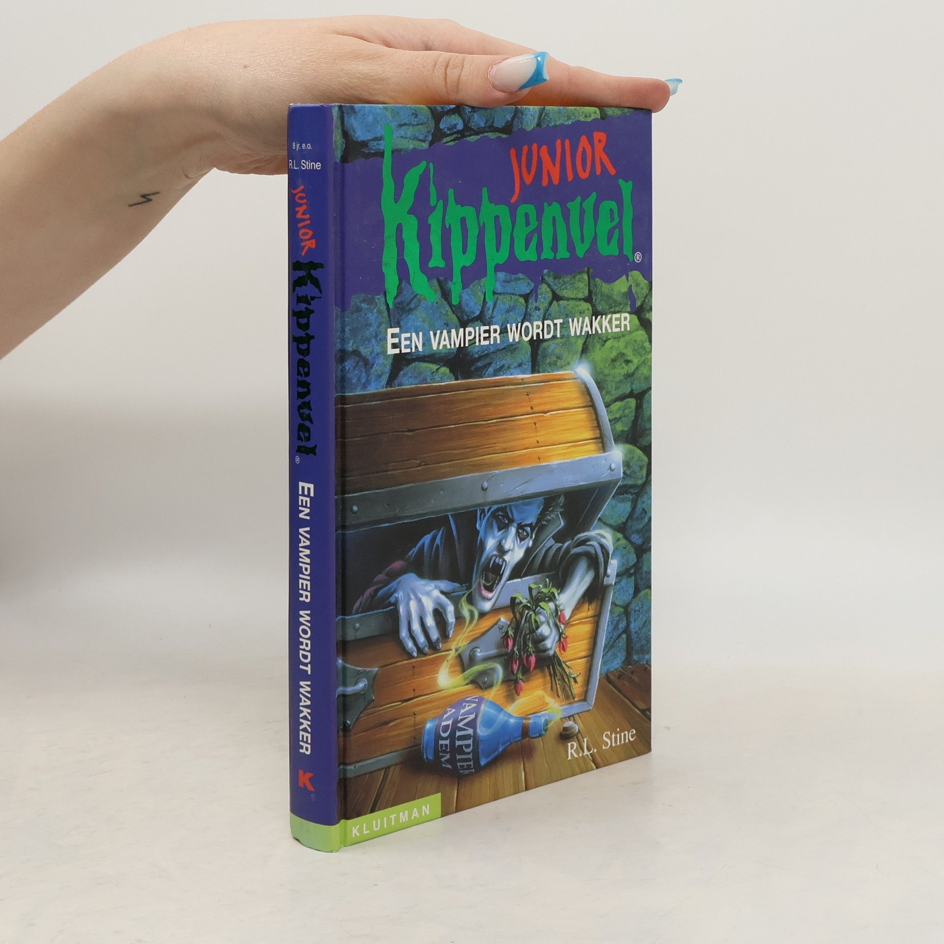 R. L. Stine Een vampier wordt wakker