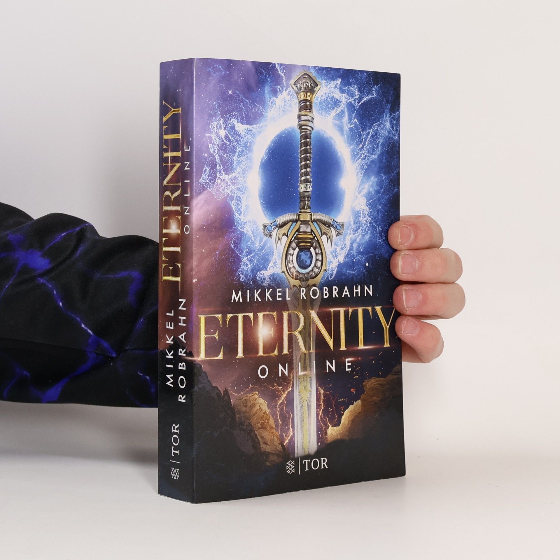Mikkel Robrahn Eternity Online