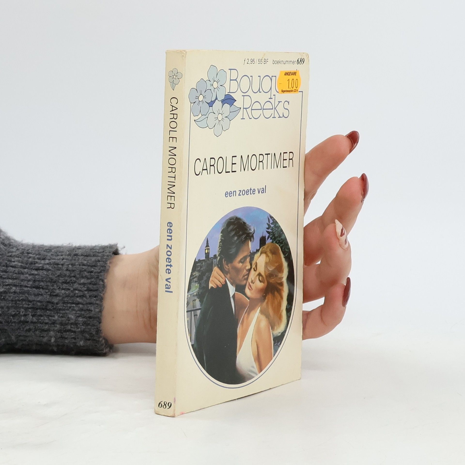 Carole Mortimer Bouquet Reeks - 689: Een zoete val