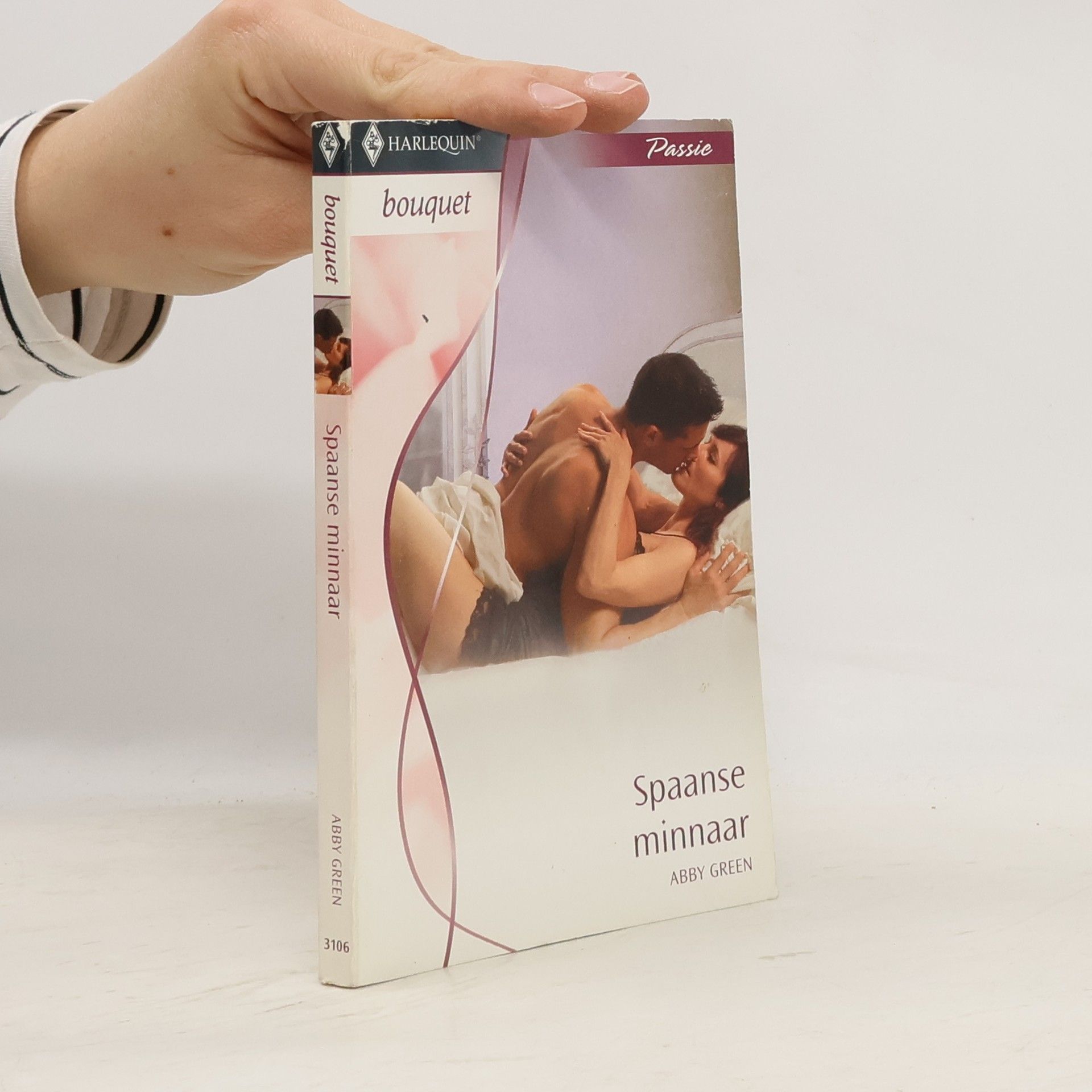 Abby Green Bouquet - 3106: Spaanse minnaar