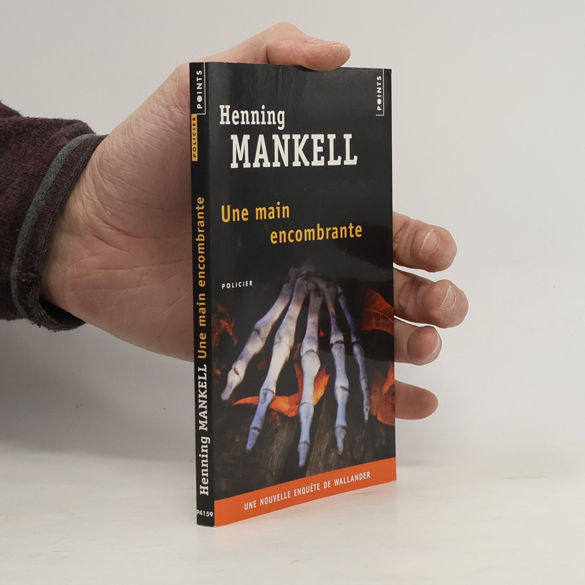 Henning Mankell Une main encombrante