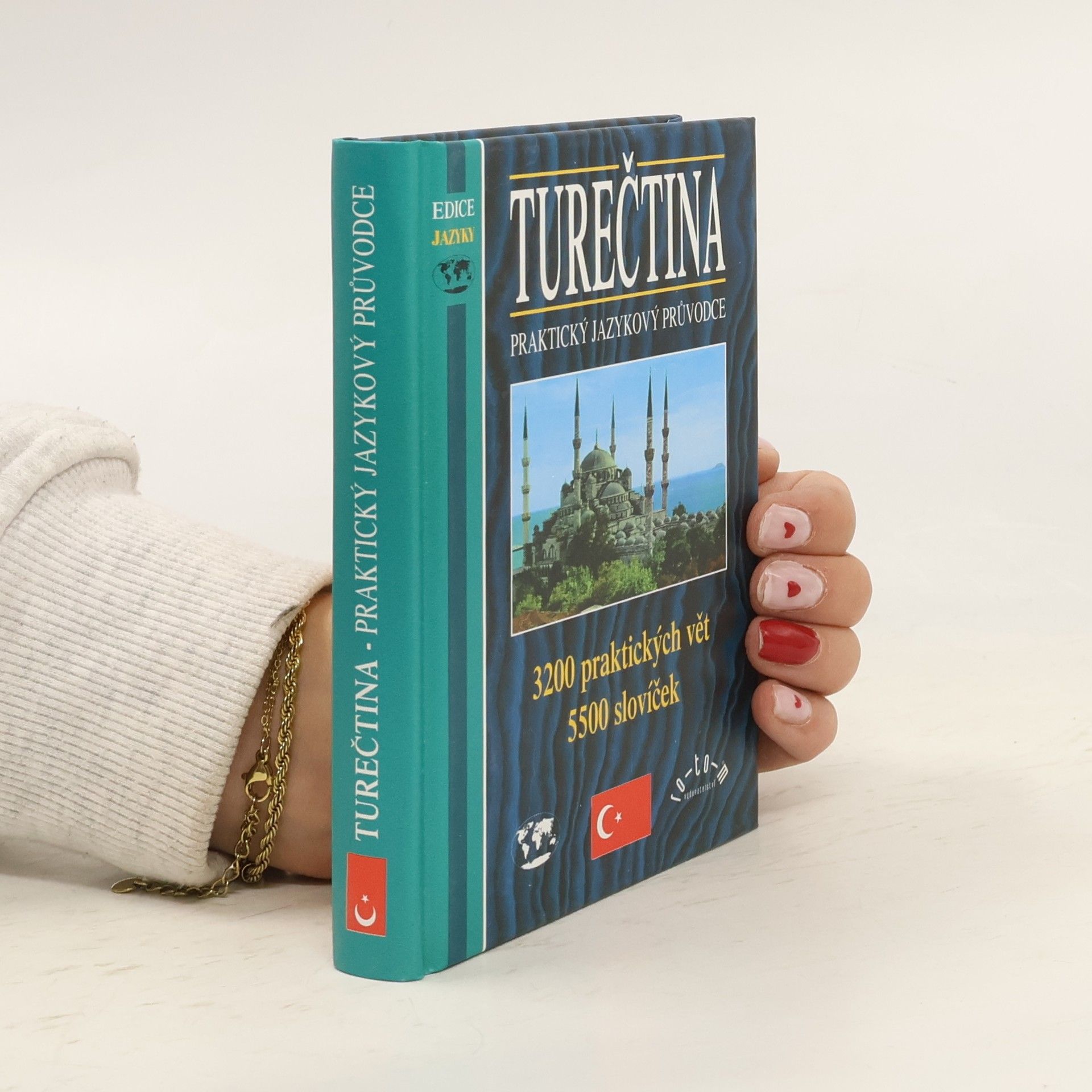 Tomáš Modlík Turečtina. Praktický jazykový průvodce. 3200 praktických vět, 5500 slovíček