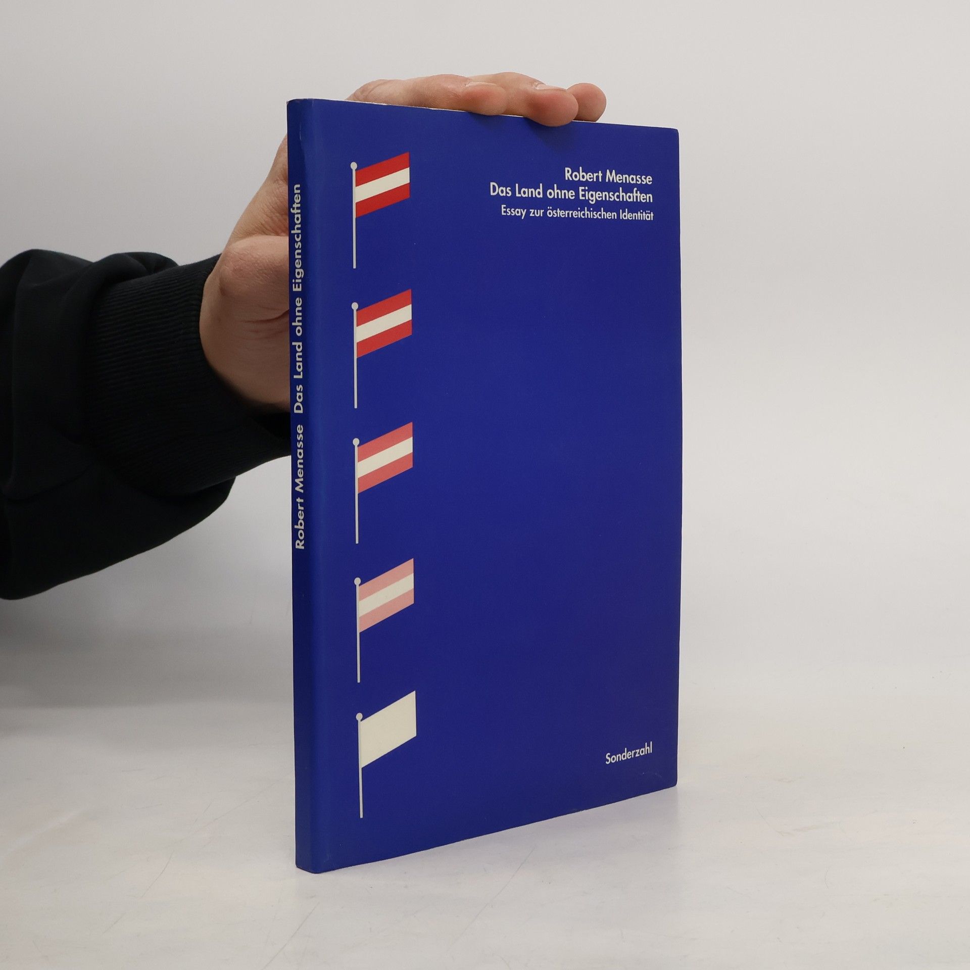 Robert Menasse Das Land ohne Eigenschaften