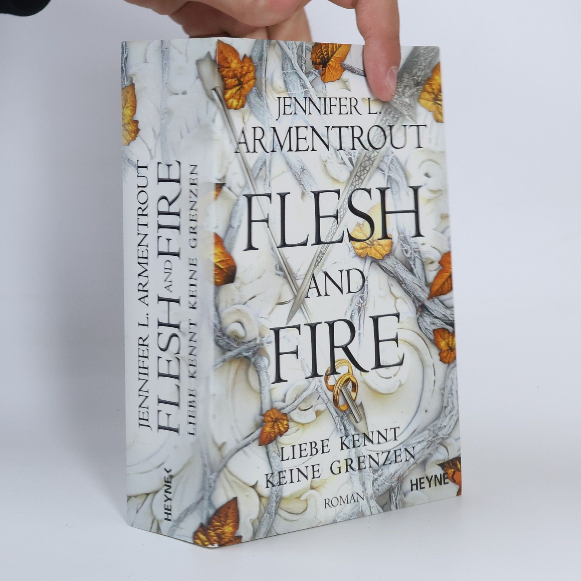 Jennifer Armentrout Flesh and Fire