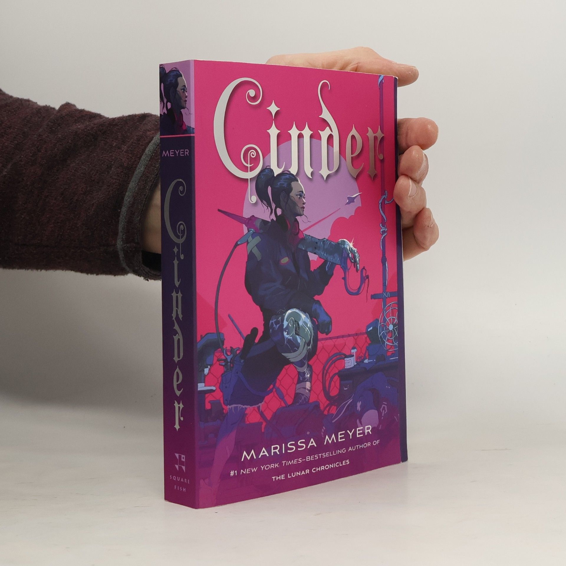 Marissa Meyer Cinder