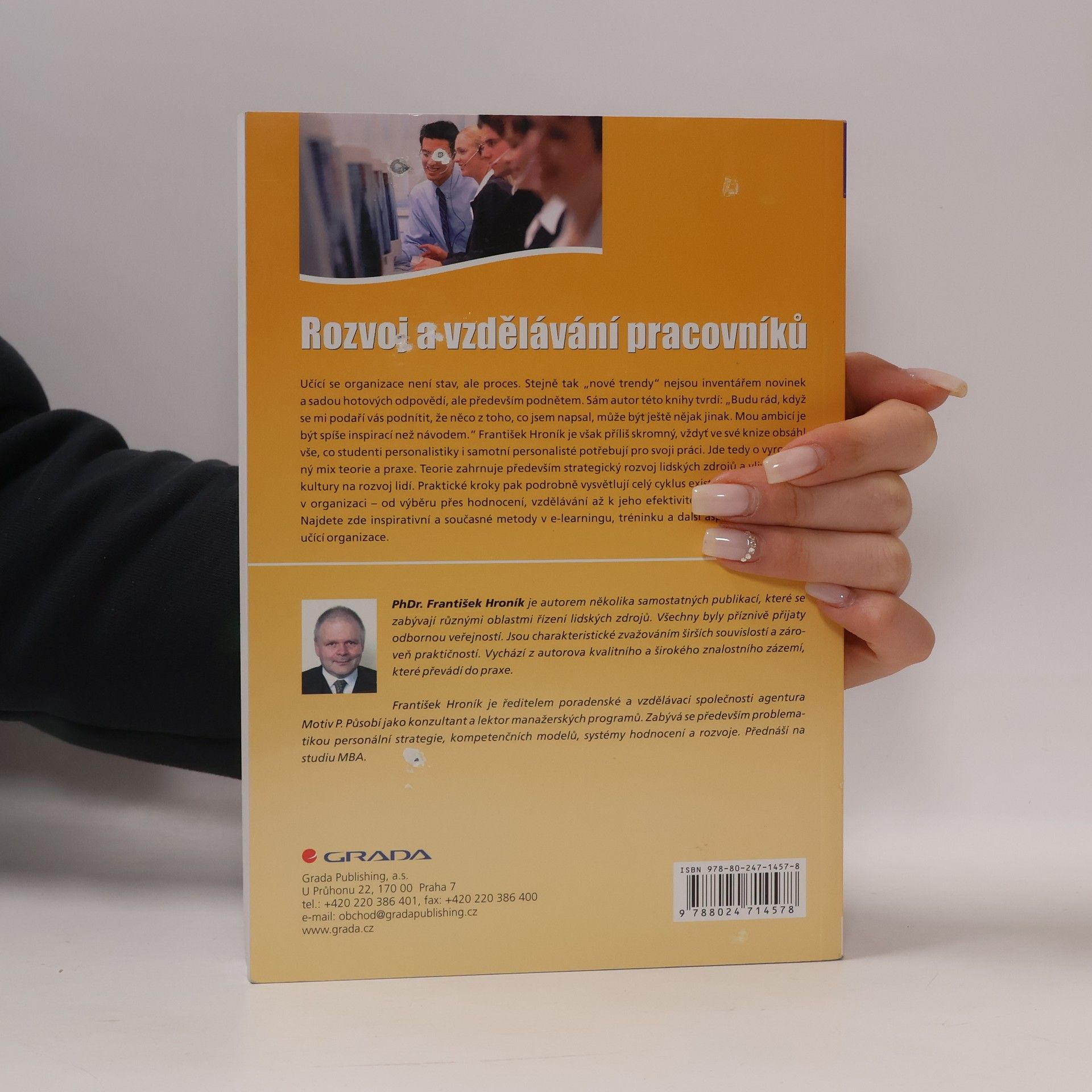 František Hroník Rozvoj a vzdělávání pracovníků