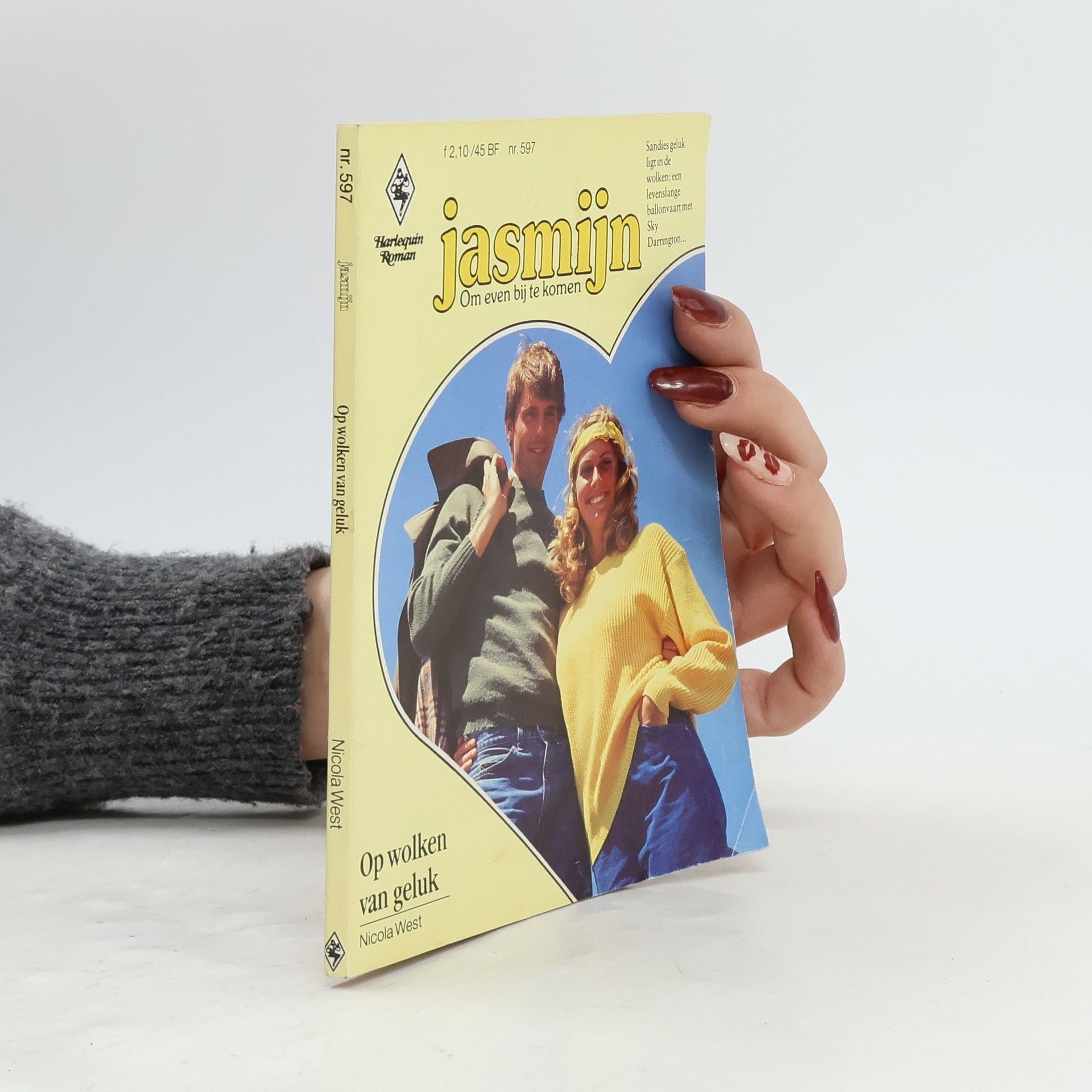 Nicola West Jasmijn - 597: Op wolken van geluk