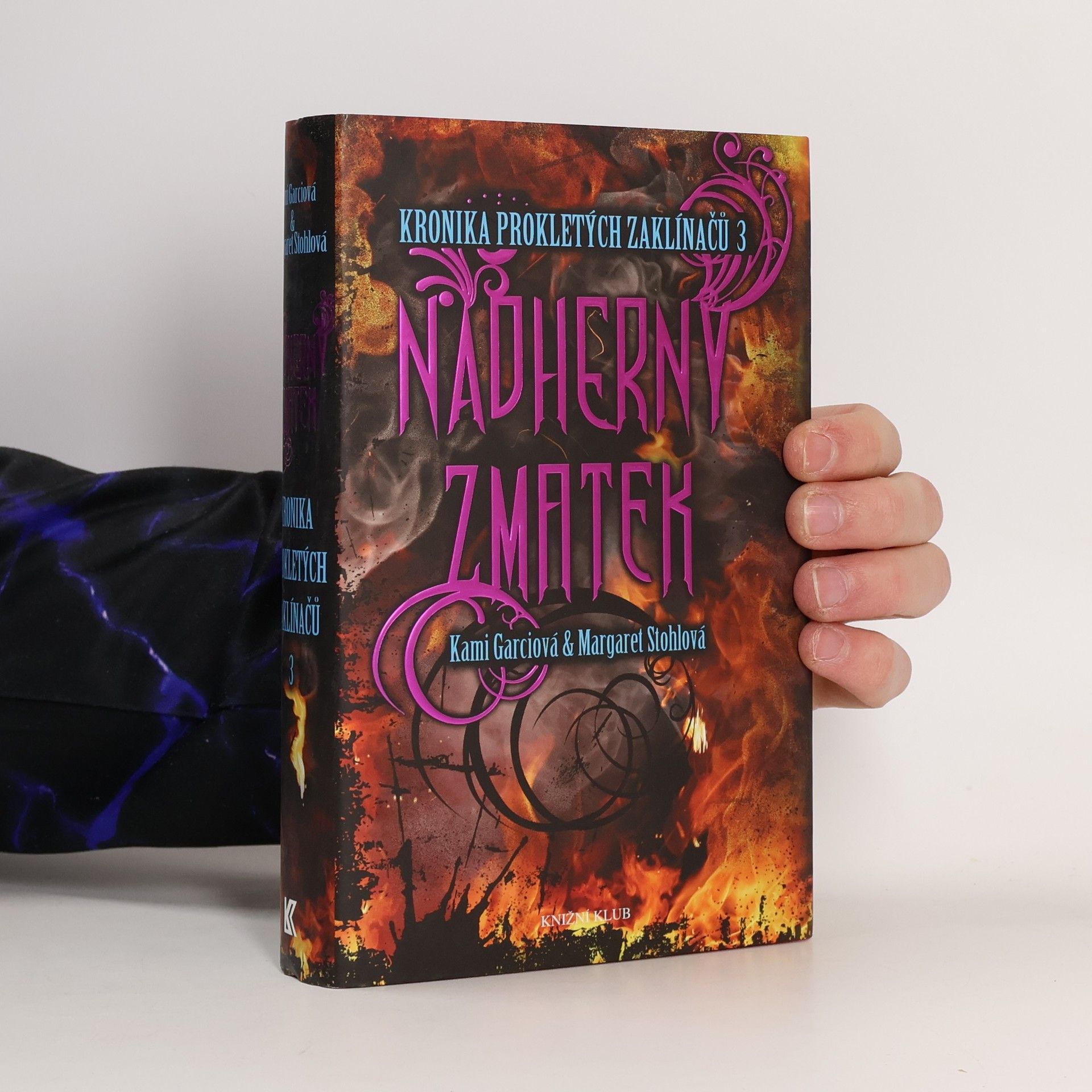 Kami Garcia Kronika prokletých zaklínačů 3. Nádherný zmatek
