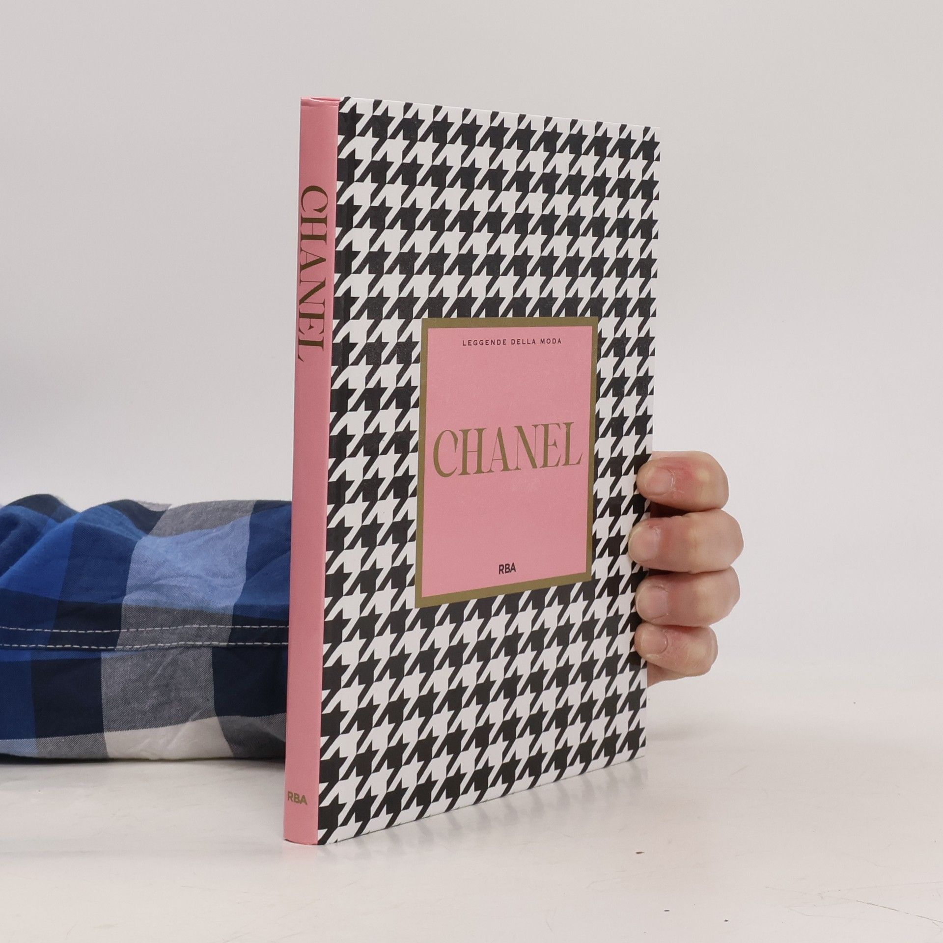 Collectif d'auteurs Chanel. Leggende della moda