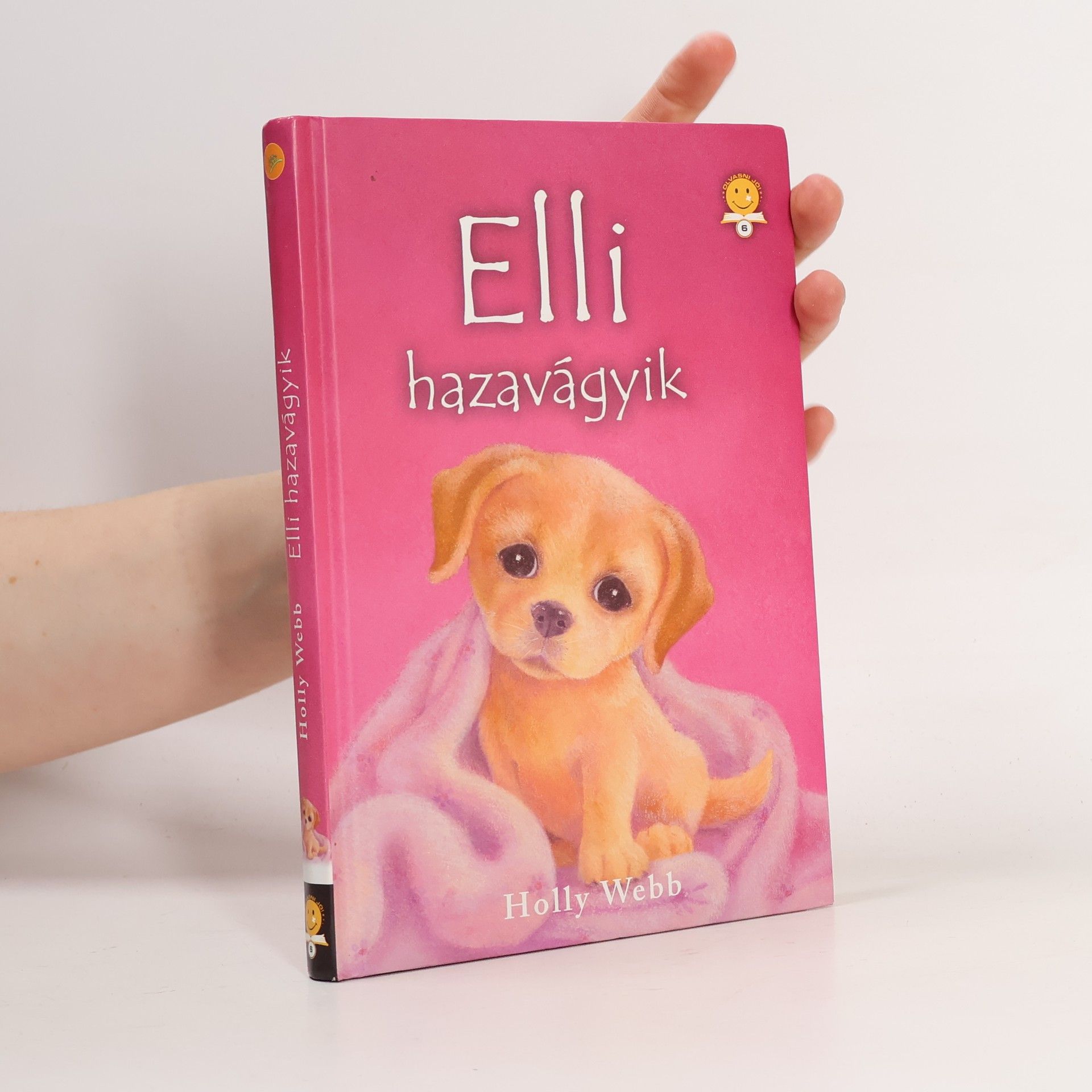 Holly Webb Elli hazavágyik