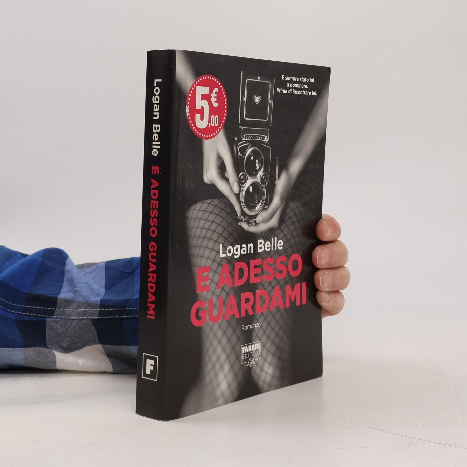 Logan Belle E adesso guardami